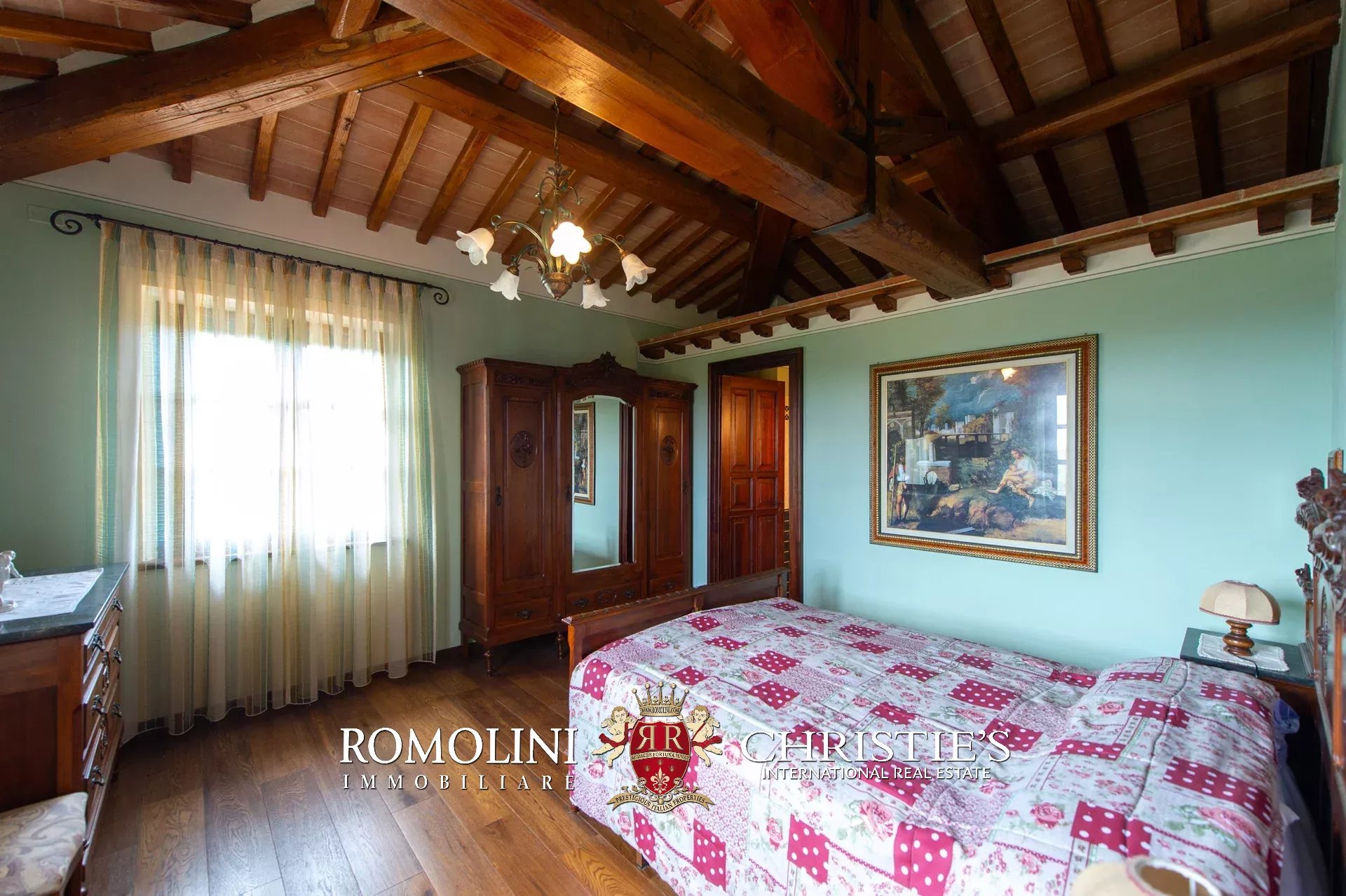 4 Bedroom Villa/Townhouse's Image 35