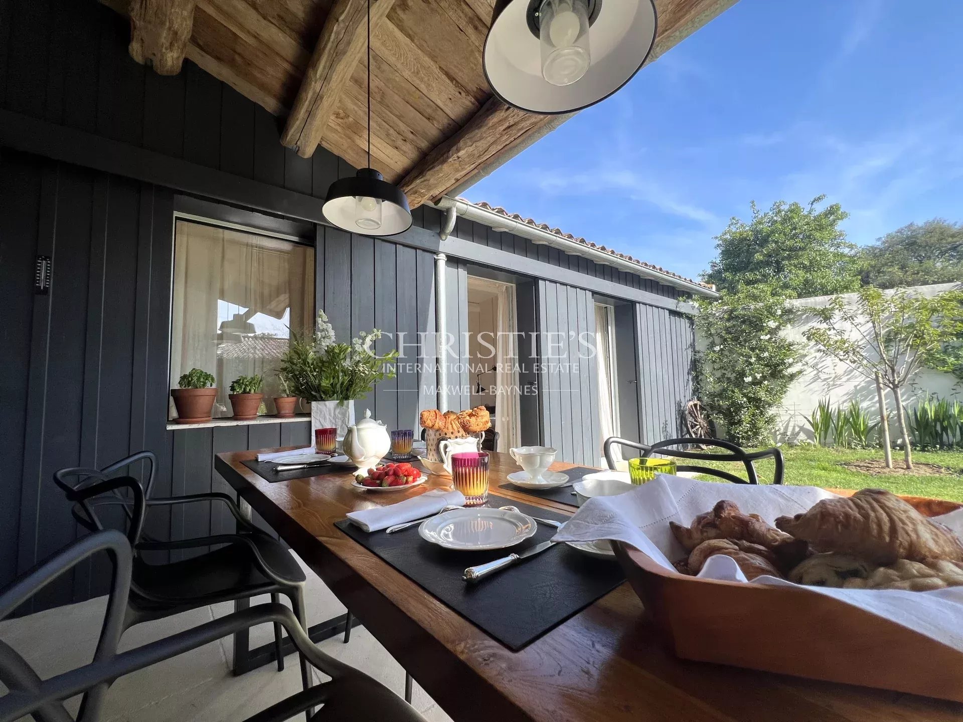4 Bedroom Villa/Townhouse's Image 33