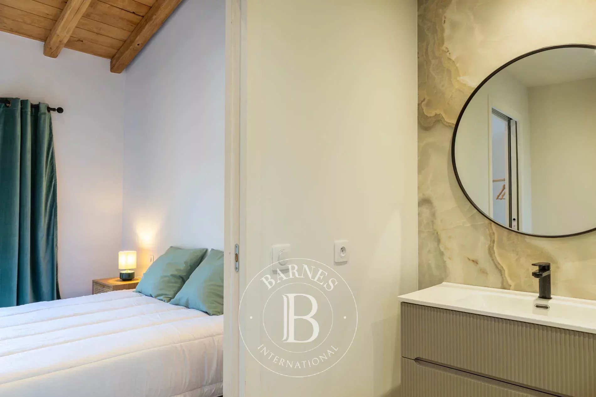 Sainte-Lucie-de-Porto-Vecchio  - Villa 5 Pi&egrave;ces 4 Chambres - picture 14