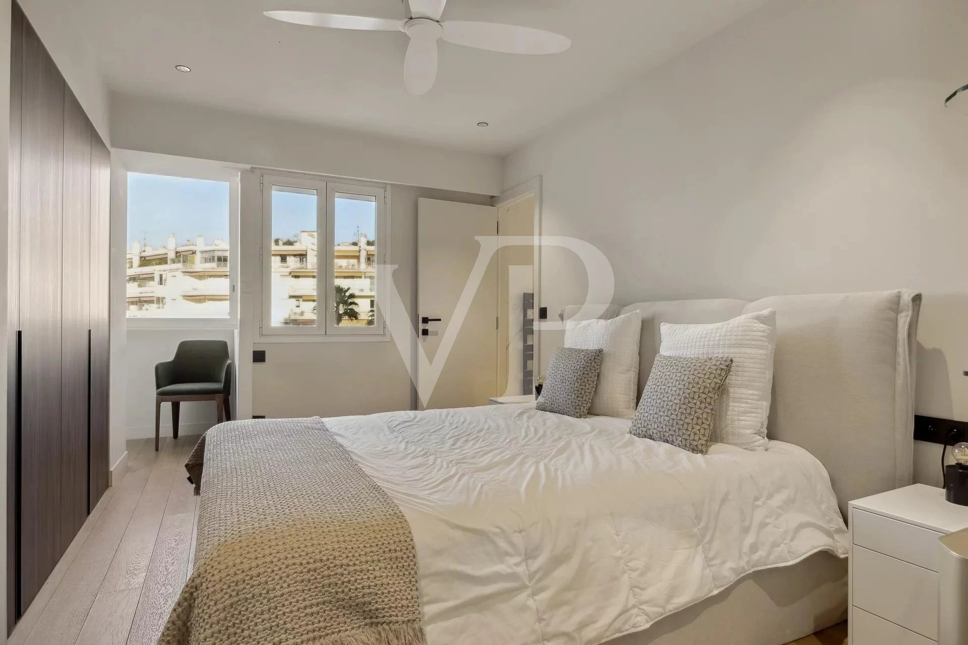 von_poll_real_estate_property_86170597_image_8
