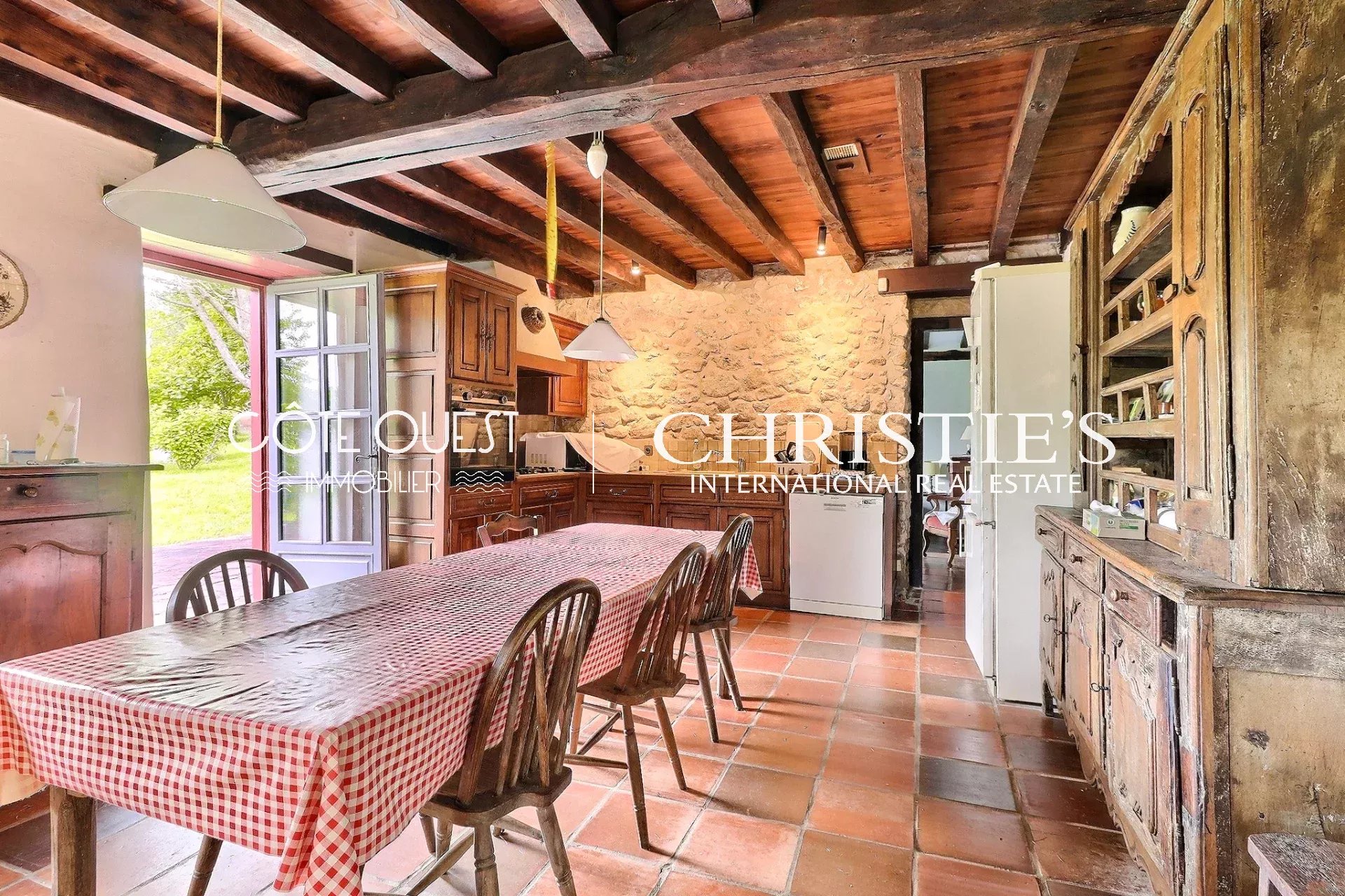 4 Bedroom Farm/Ranch/Plantation's Image 9