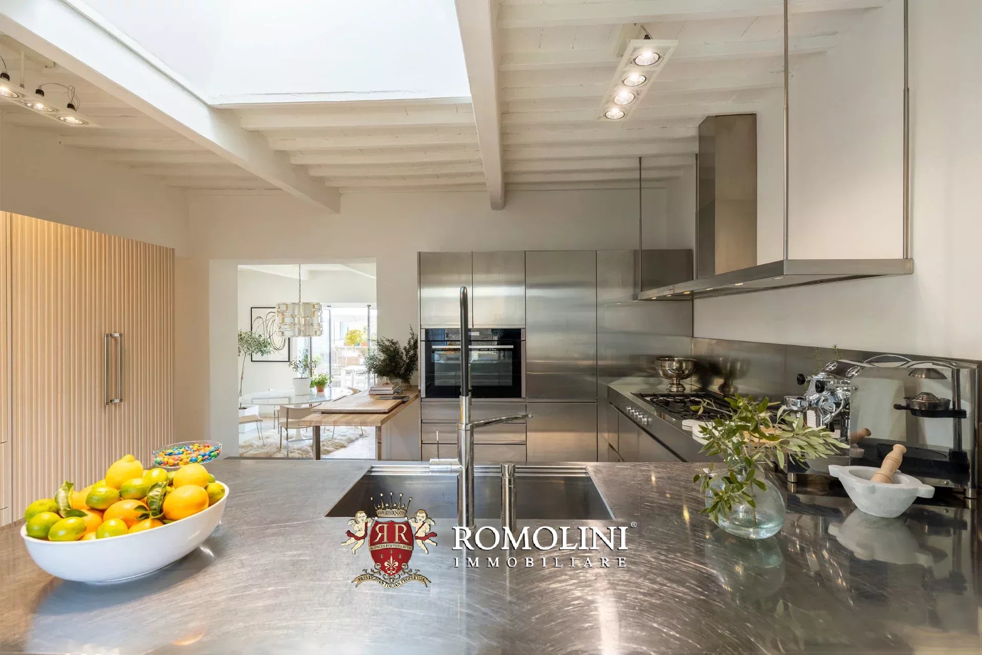 4 Bedroom Villa/Townhouse's Image 42