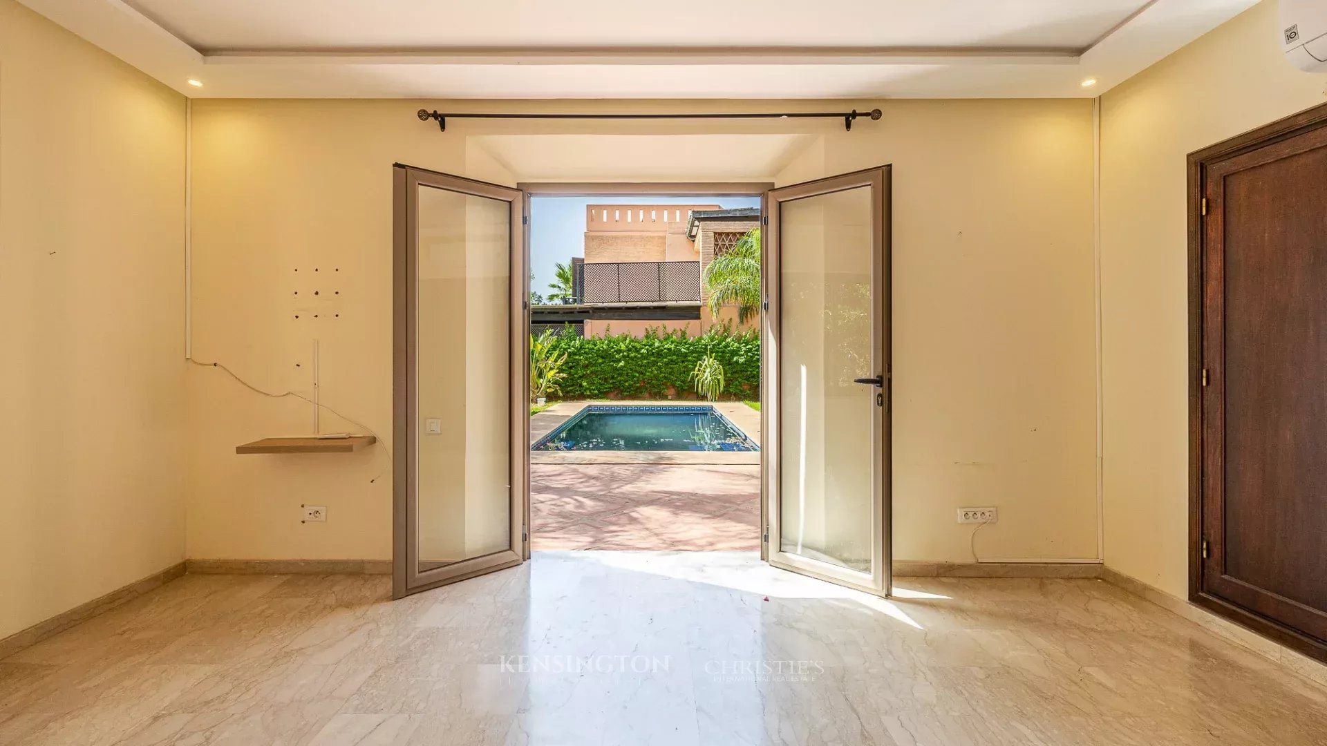 3 Bedroom Villa/Townhouse's Image 13