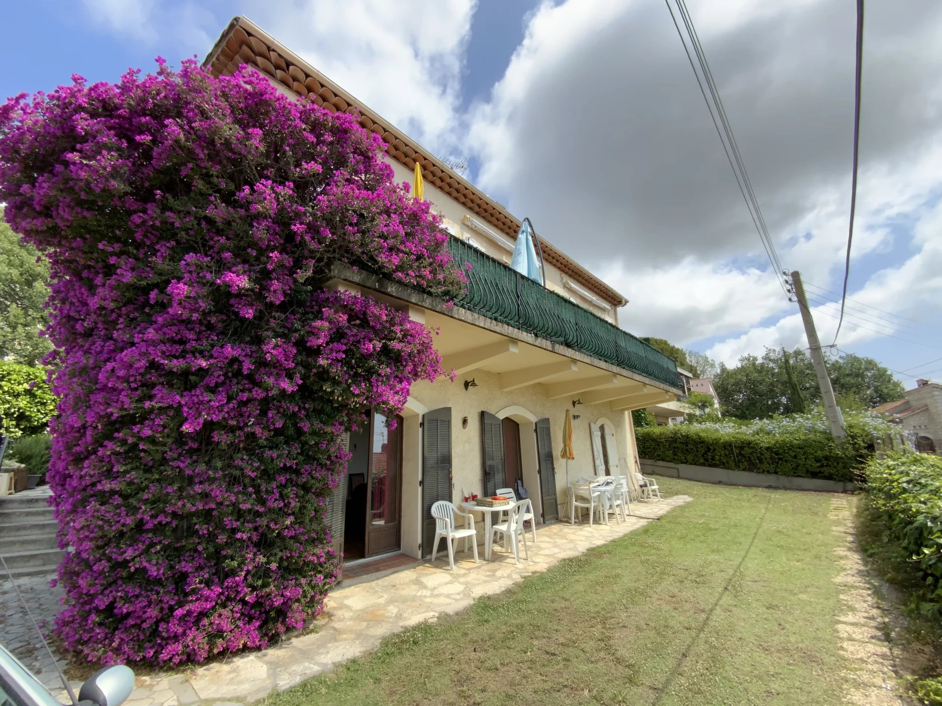 CAGNES SUR MER  LES COLLETTES BELLE MAISON DE 165m2 VUE VILLE ET MER 6 Pièces jardin et parking