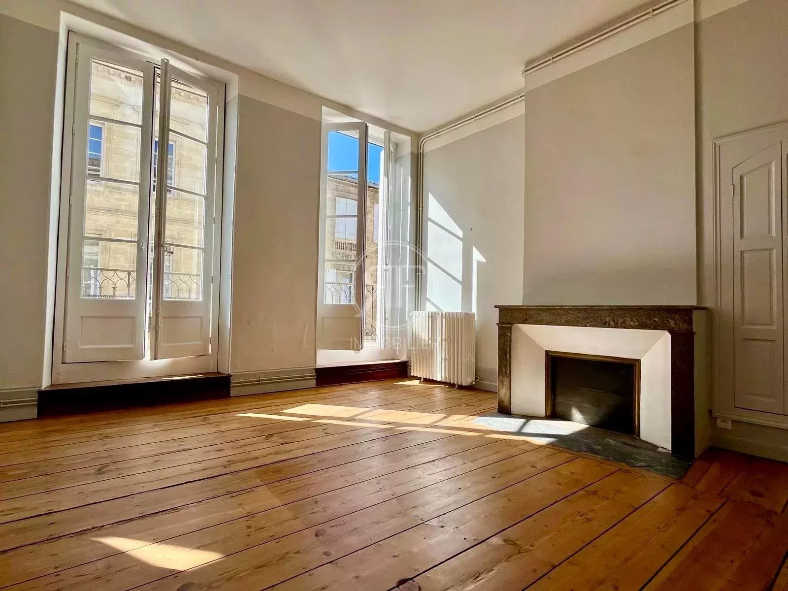 Appartement de standing Coeur de Bastide - 120m²