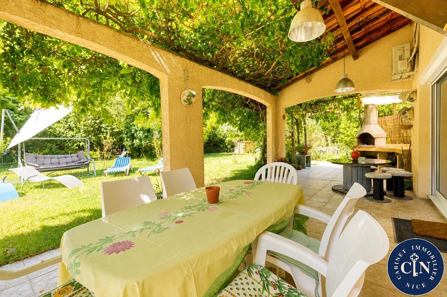 5 pièces 141 m² - Villa piscine chauffée - Le Broc — photo 7