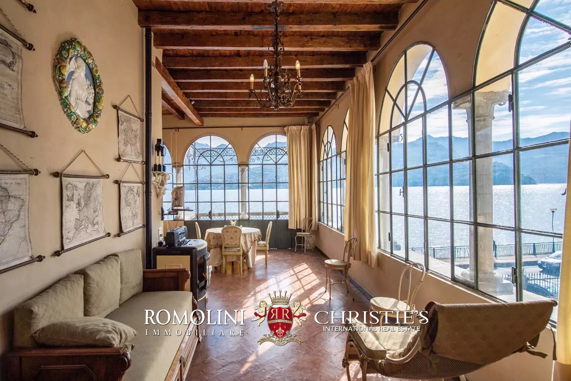 9 Bedroom Villa/Townhouse's Image 96