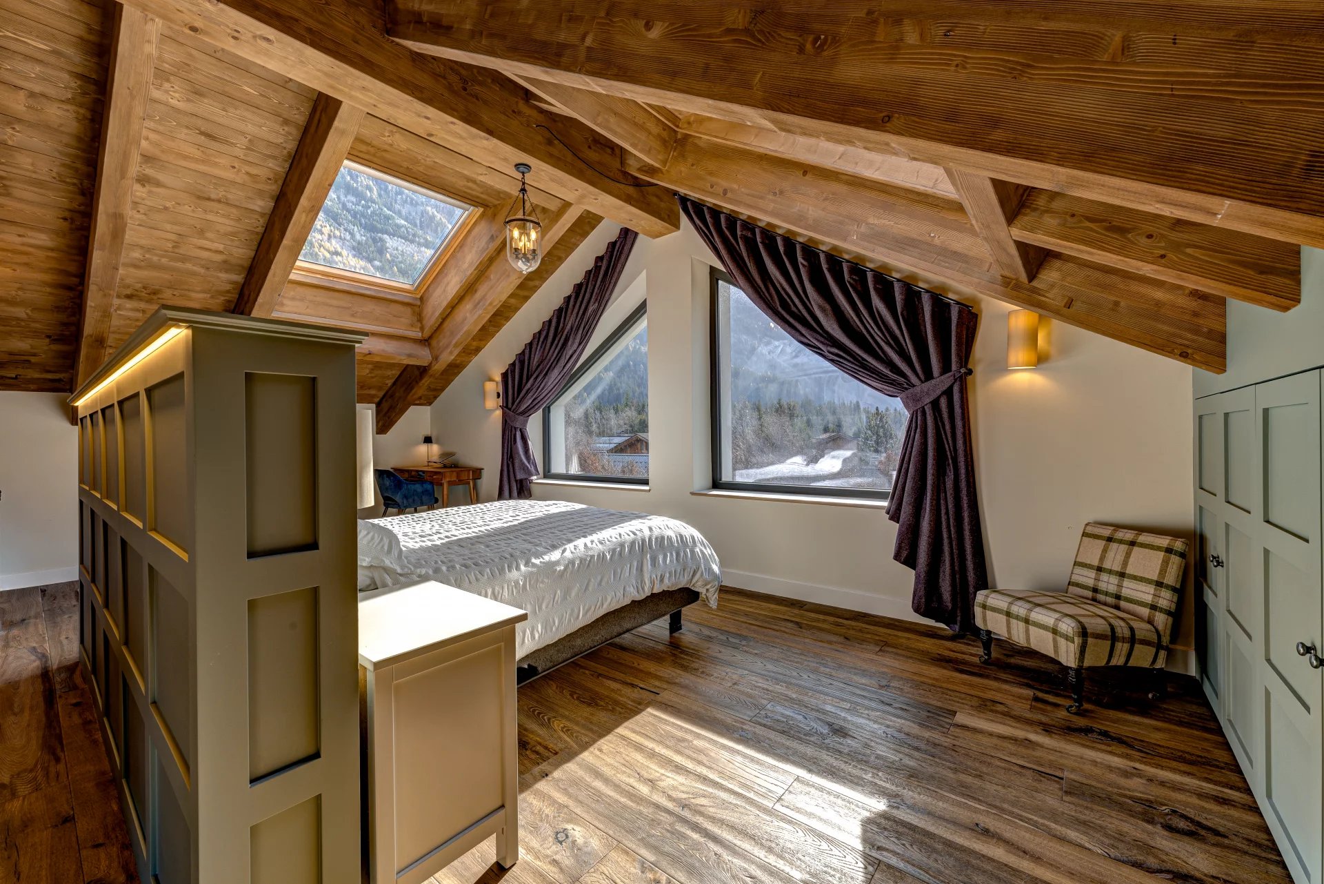 Photo of Fully renovated 4-bedroom maison de pays in Plaine des Praz, Chamonix