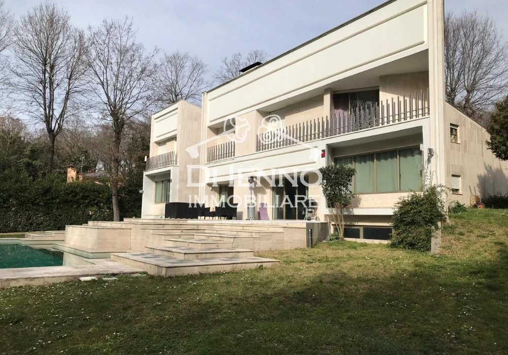 Rental Villa Roma Olgiata