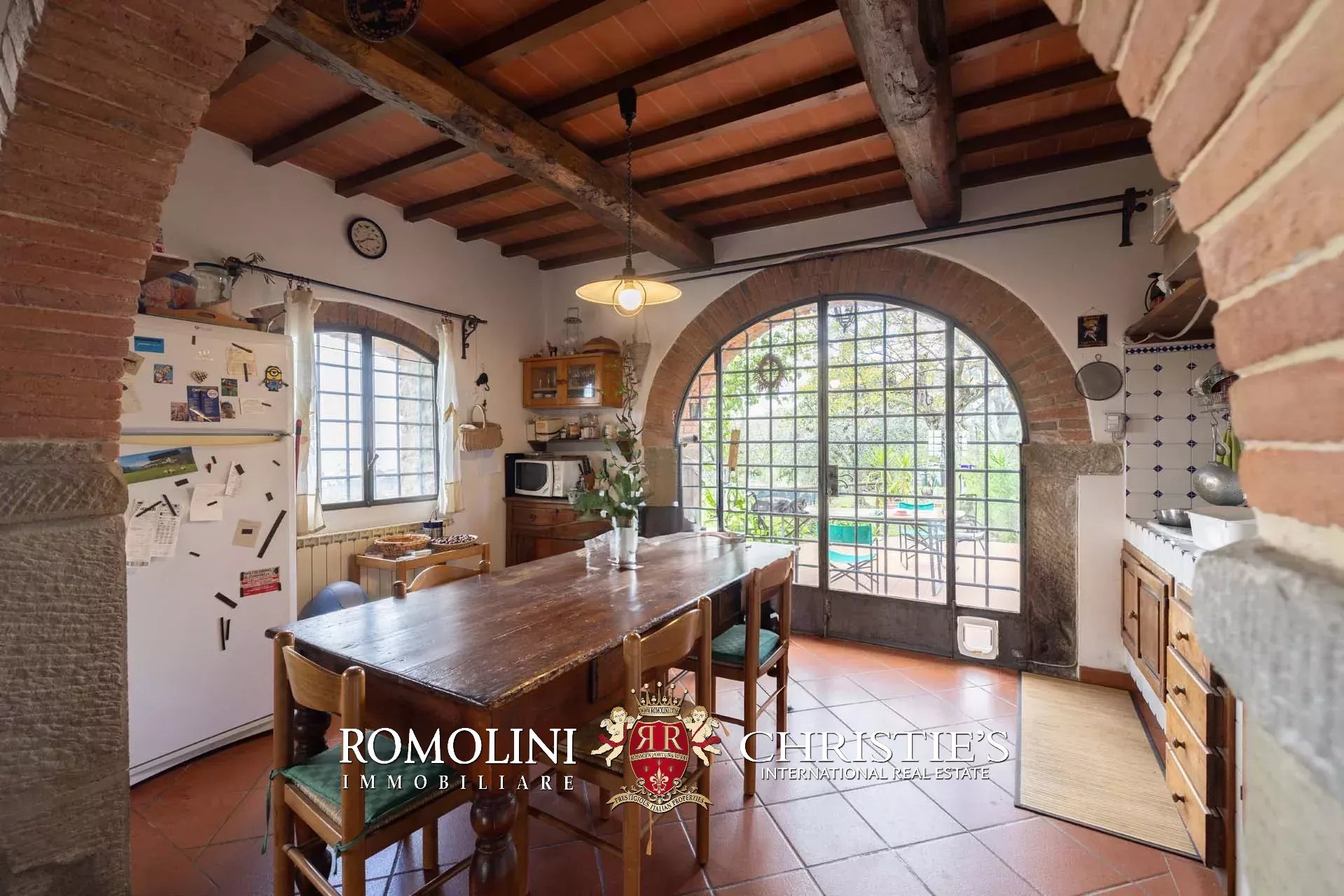 8 Bedroom Villa/Townhouse's Image 46