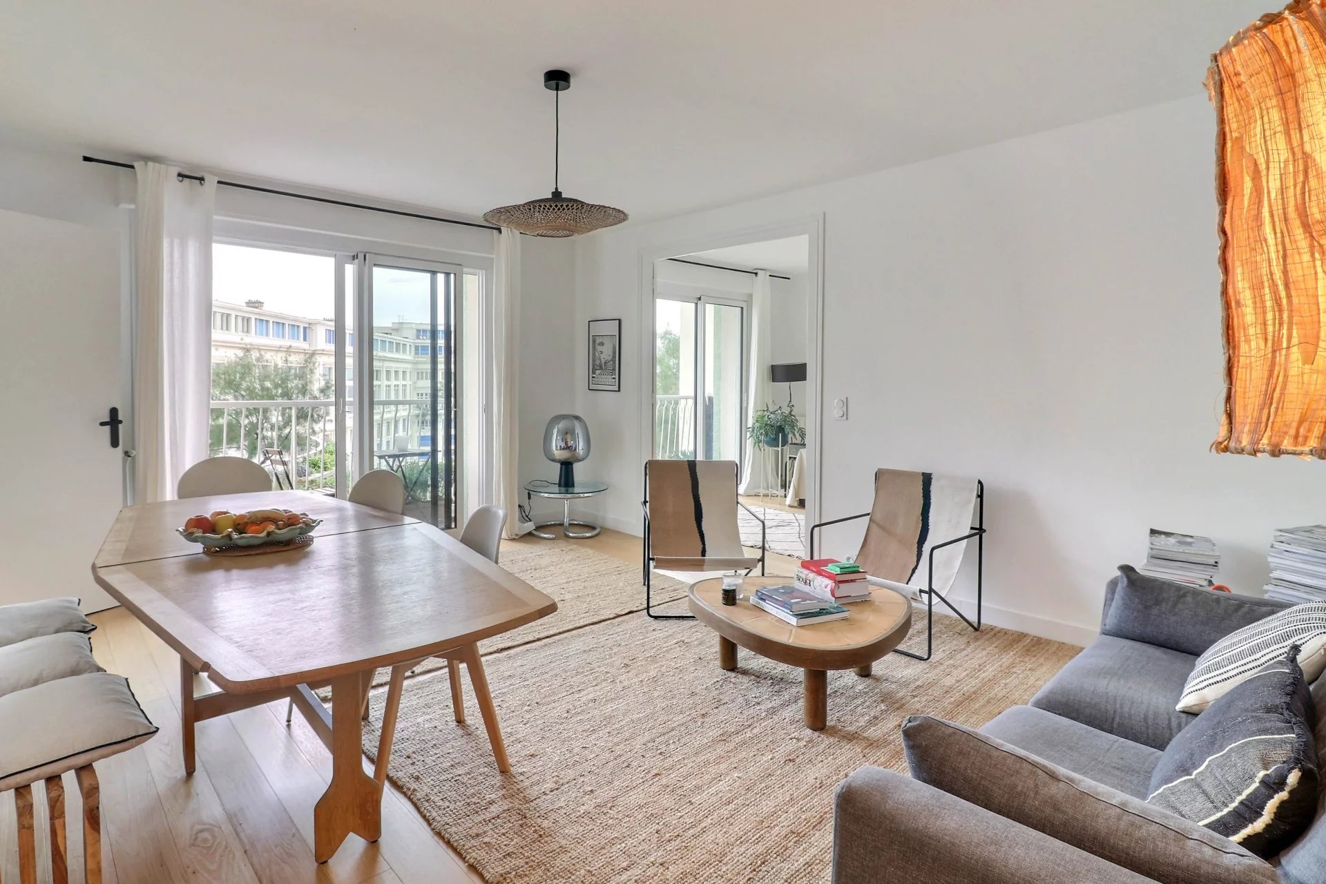 À vendre Biarritz - Appartement avec balcon aperçu océan place Bellevue