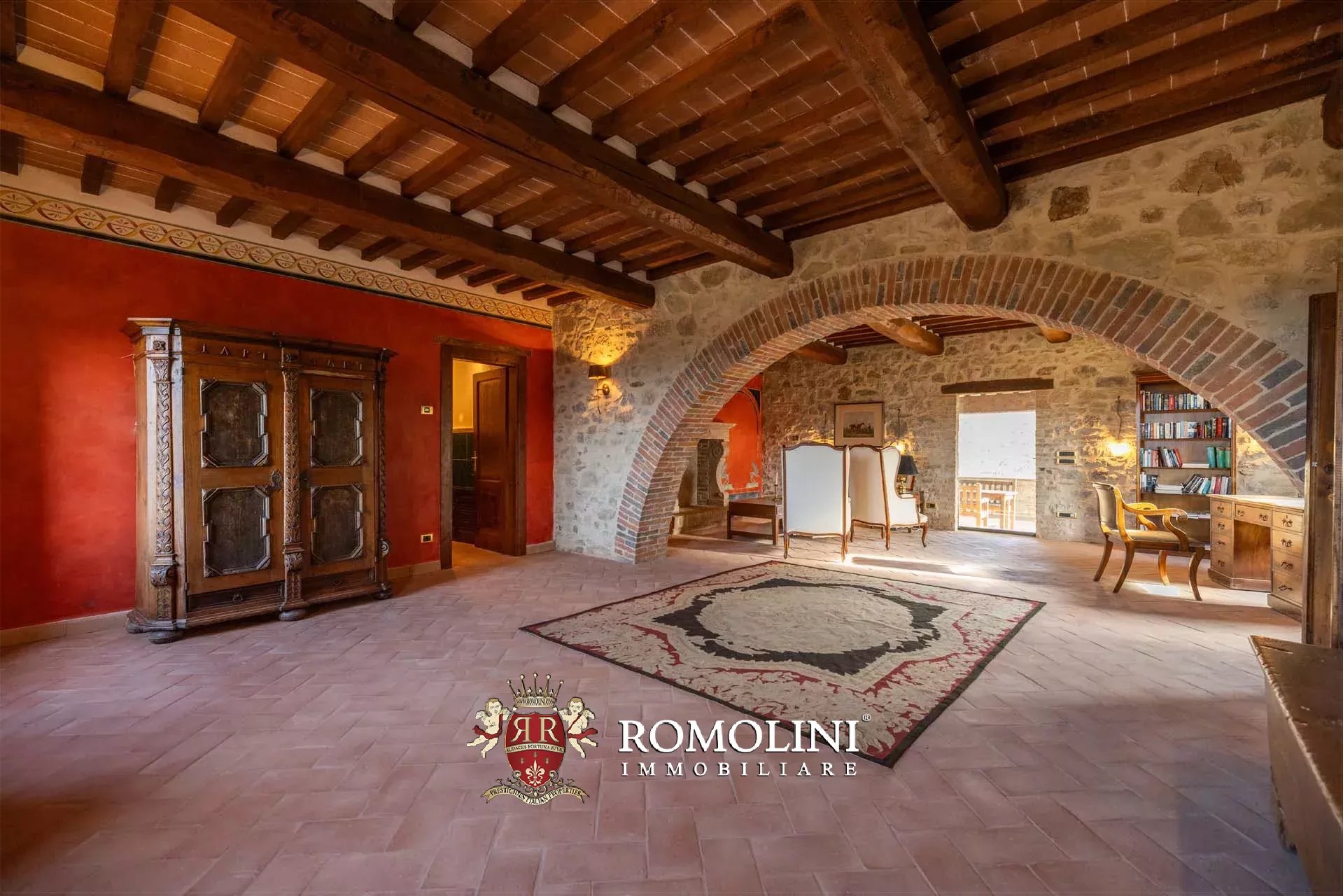 10 Bedroom Villa/Townhouse's Image 154
