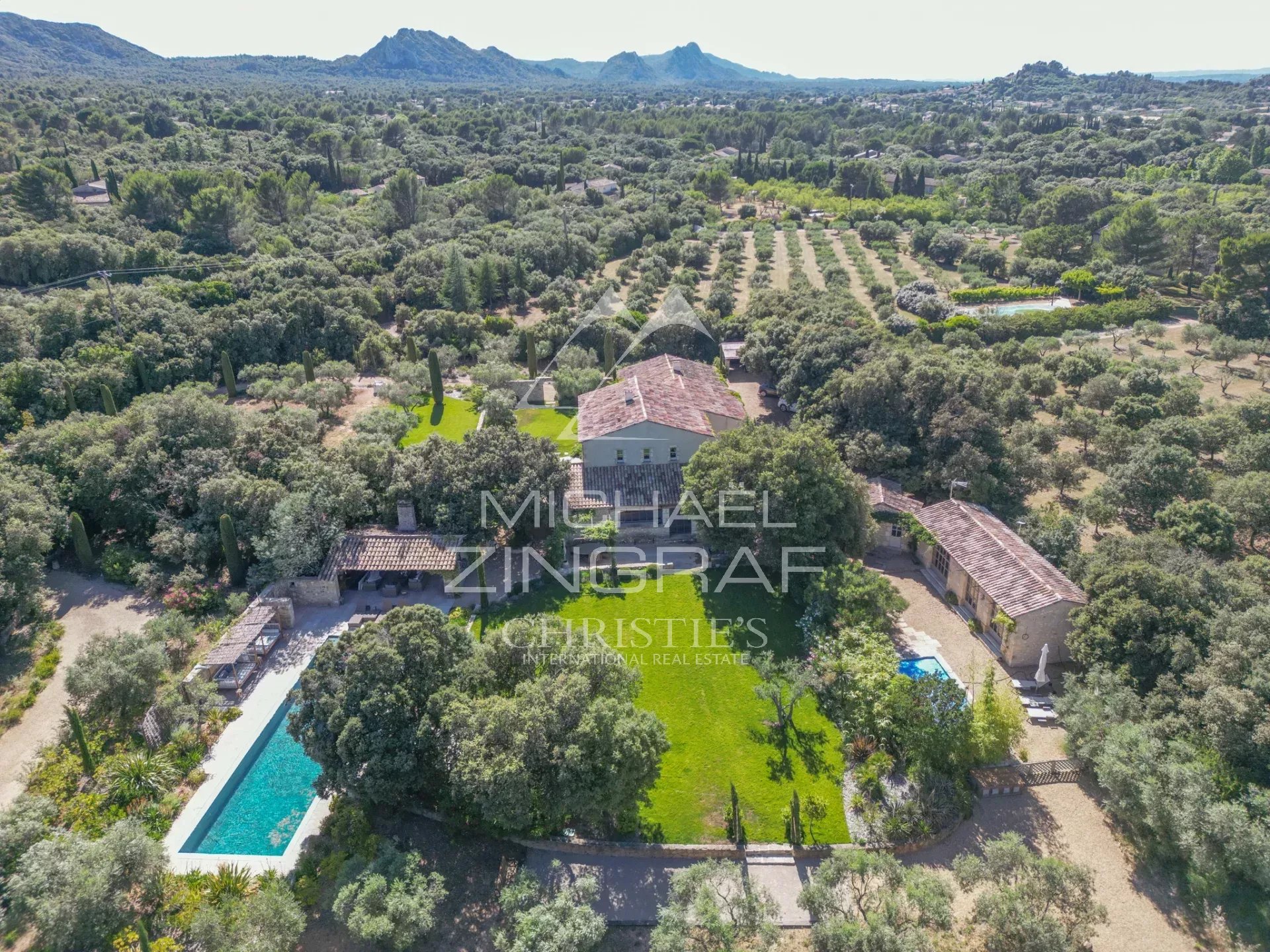 5 Bedroom Villa/Townhouse's Image 23