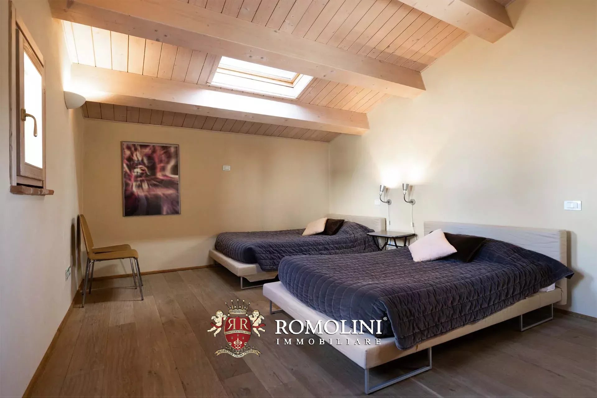 LUXUSANLAGE MIT 19 WOHNUNGEN IN DER TOSKANA, VAL D'ORCIA