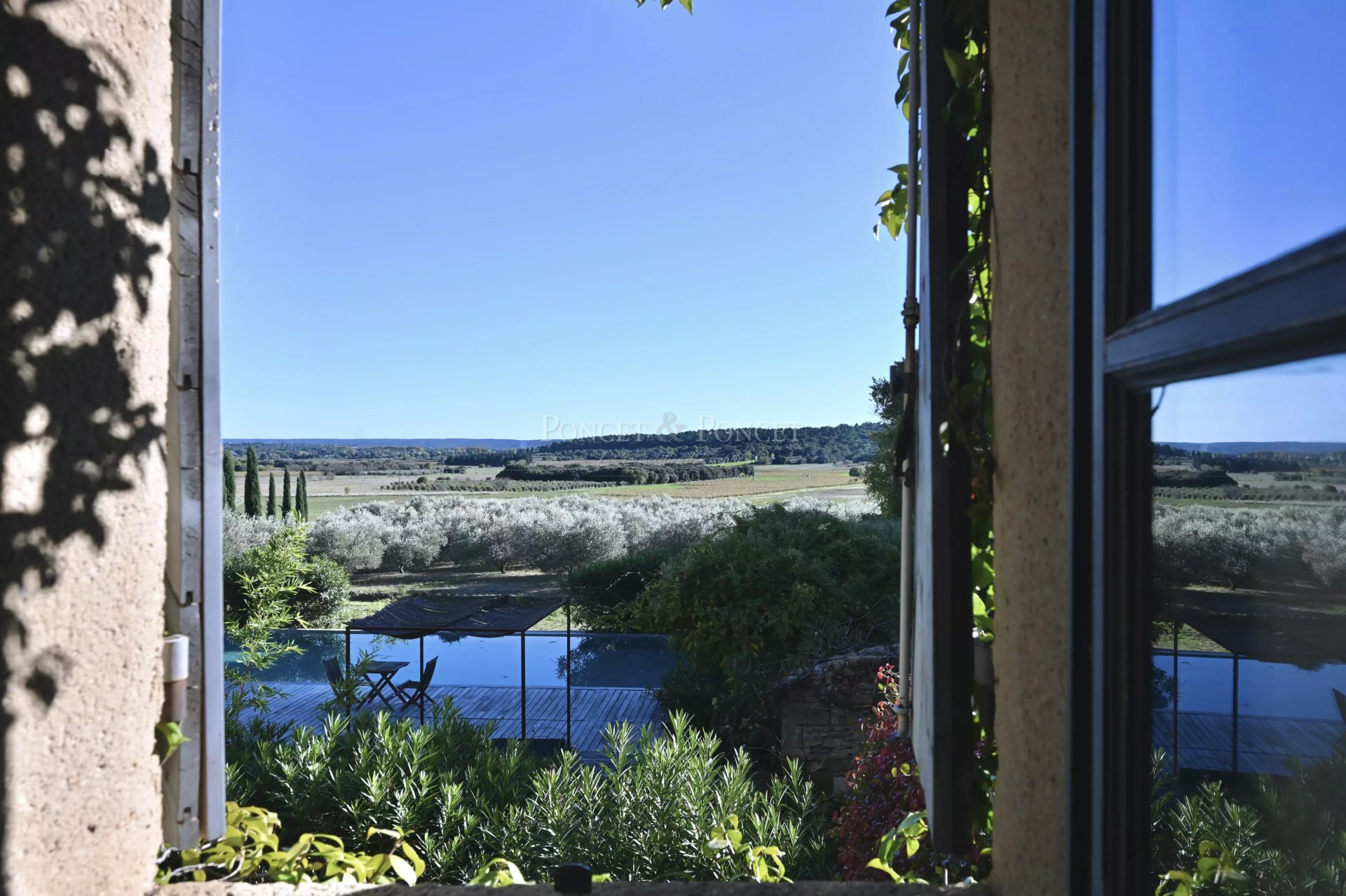 7 Bedroom Villa/Townhouse's Image 15