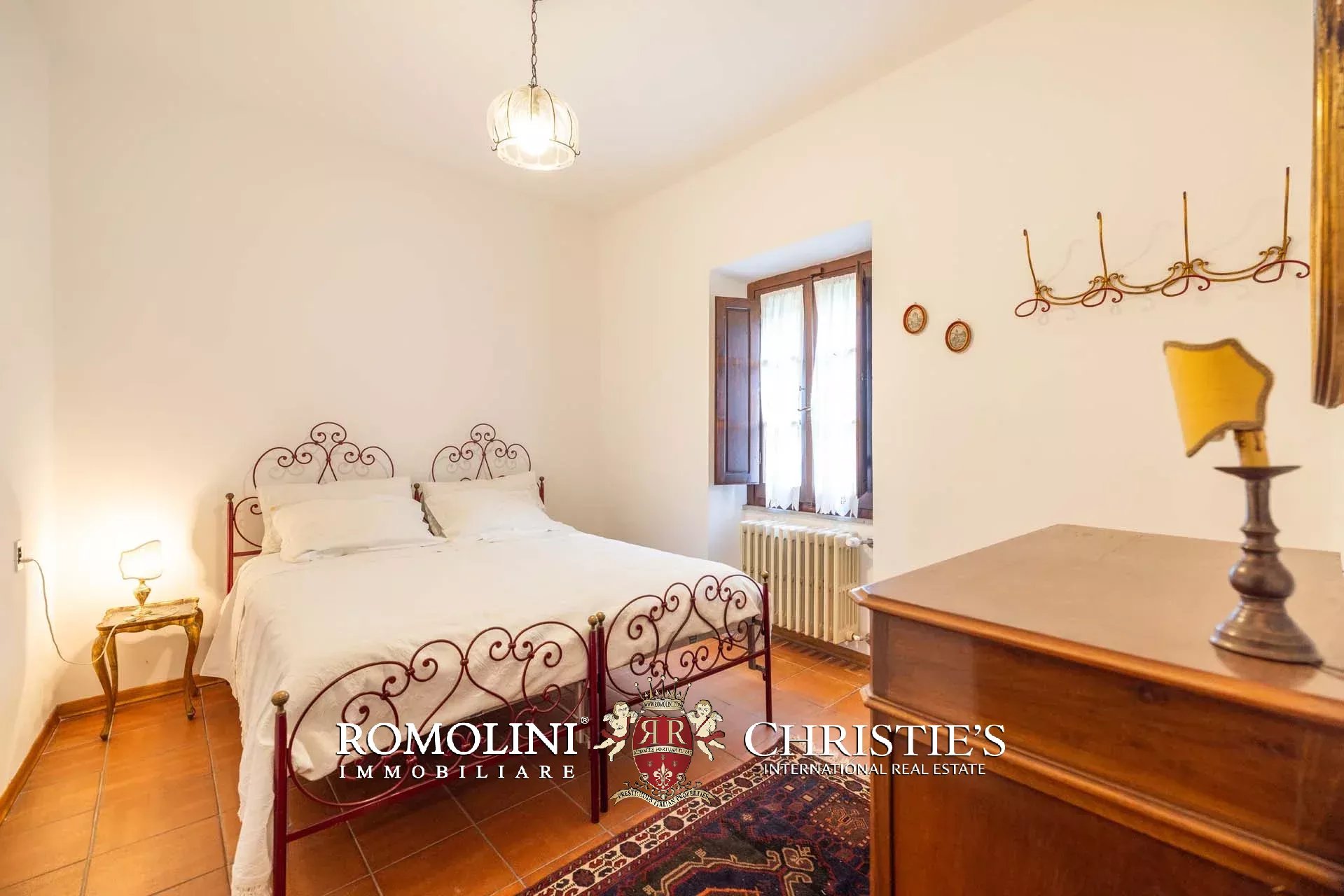 7 Bedroom Villa/Townhouse's Image 24