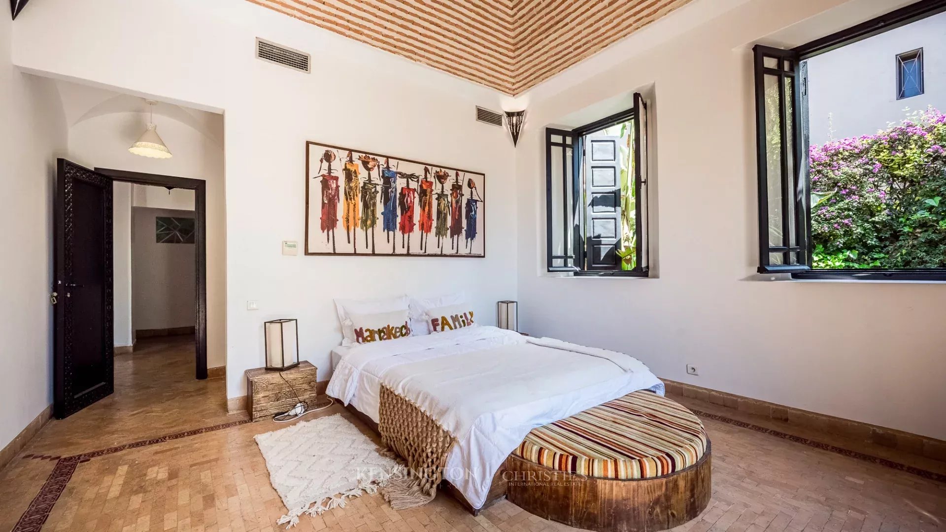 4 Bedroom Villa/Townhouse's Image 17