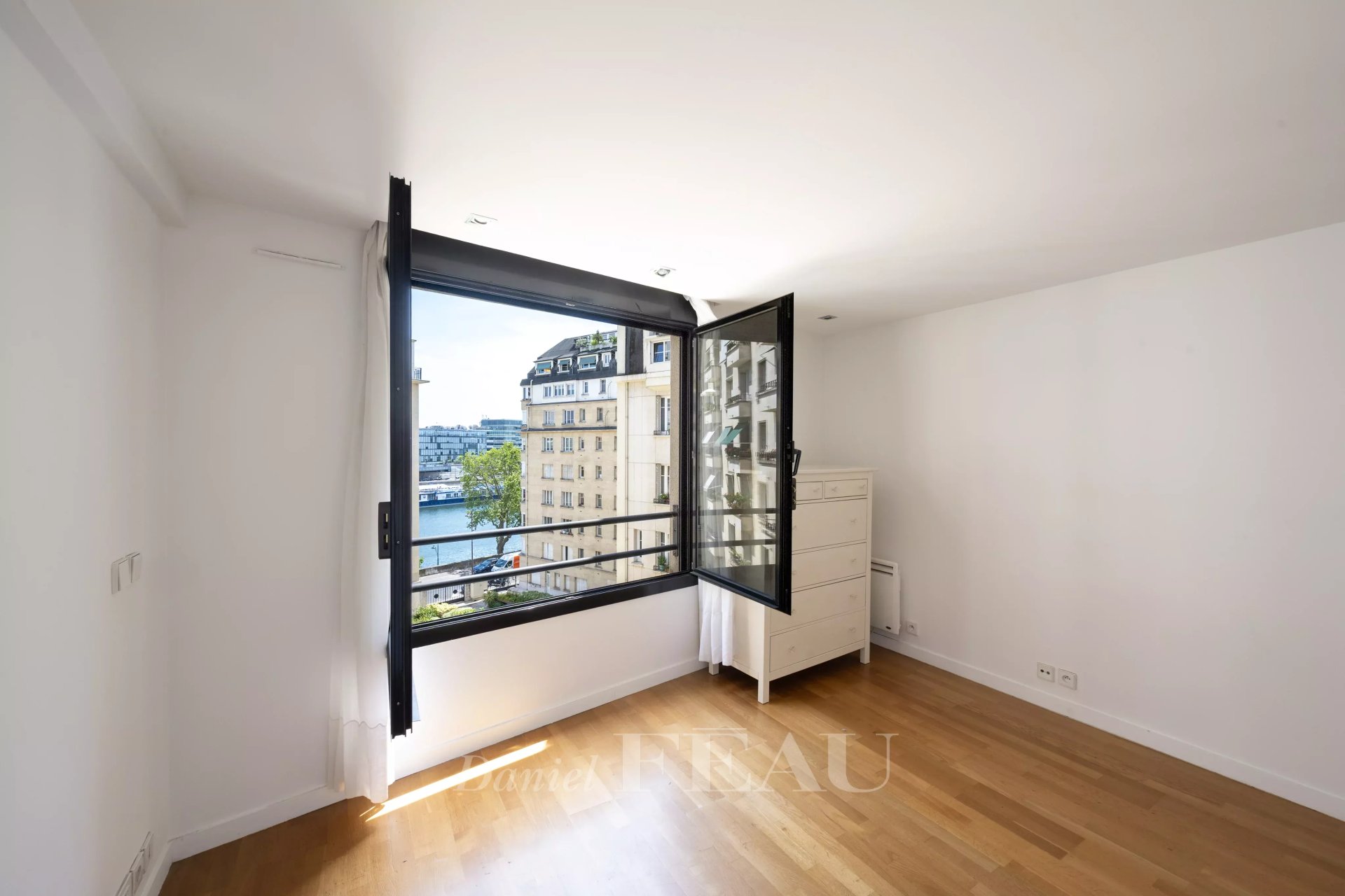 4 Bedroom Apartment/Flat's Image 8
