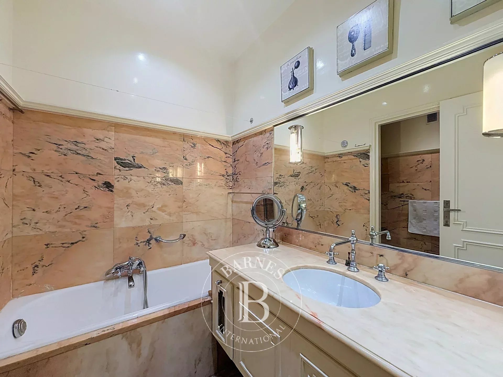 Neuilly-sur-Seine  - Piso 3 Cuartos 2 Habitaciones - picture 8