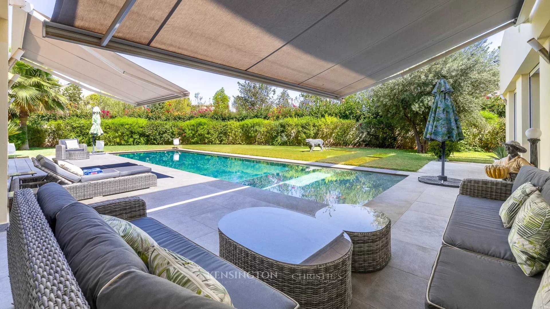 4 Bedroom Villa/Townhouse's Image 48