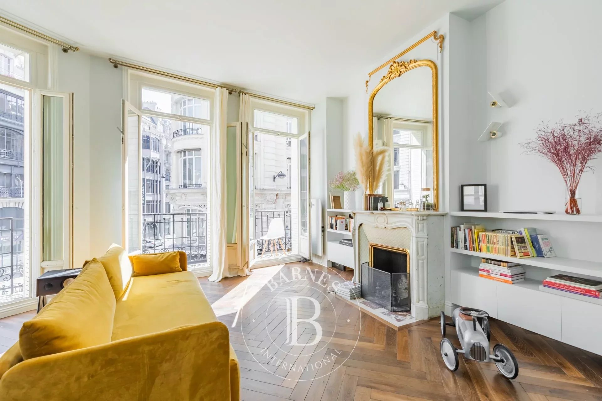 Daire Paris 2ème - picture 7