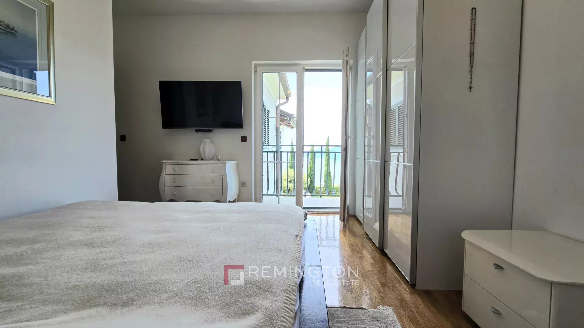 Villa/Townhouse's Image 8
