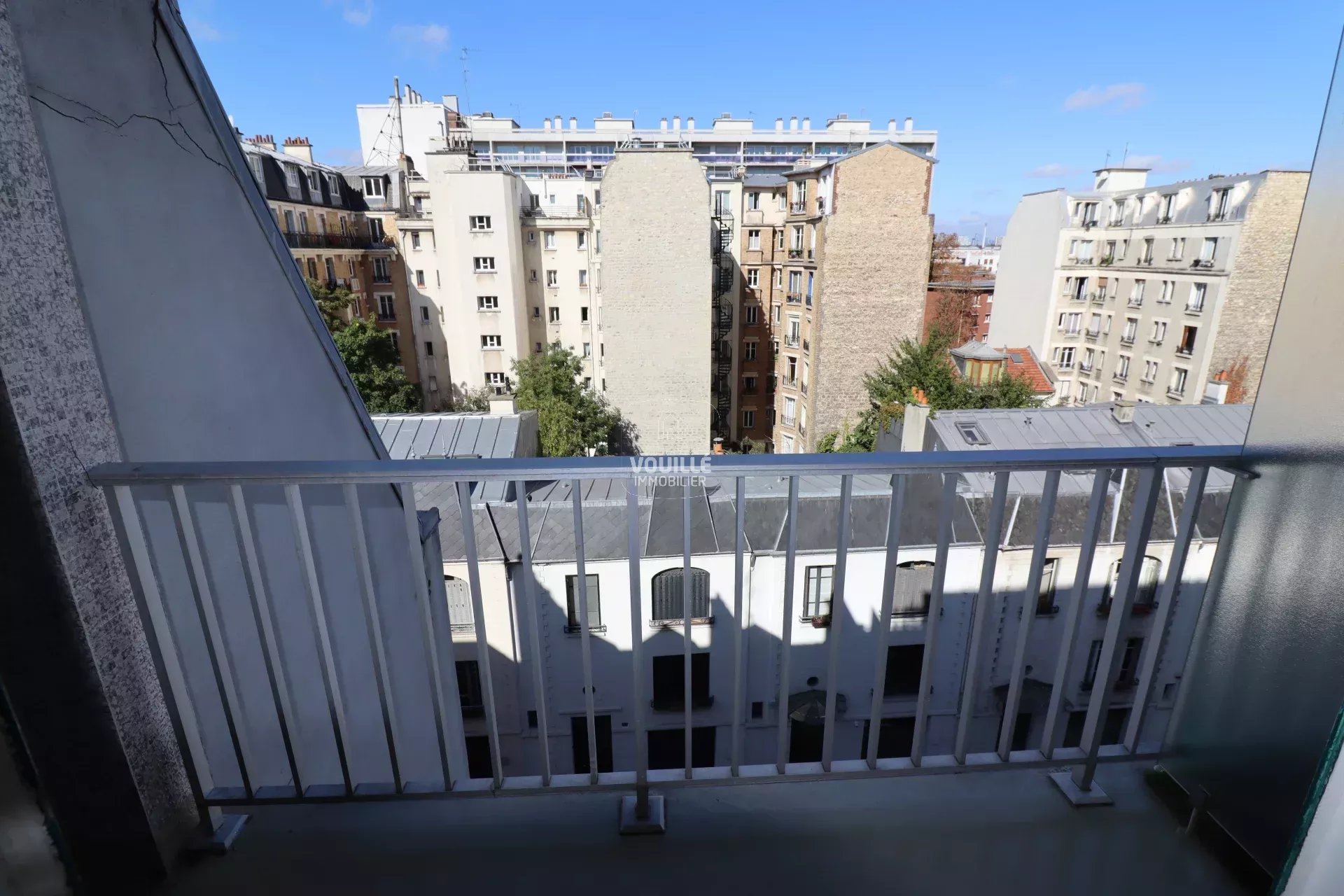 Studio 26,55 m2 avec balcon - Paris 75015