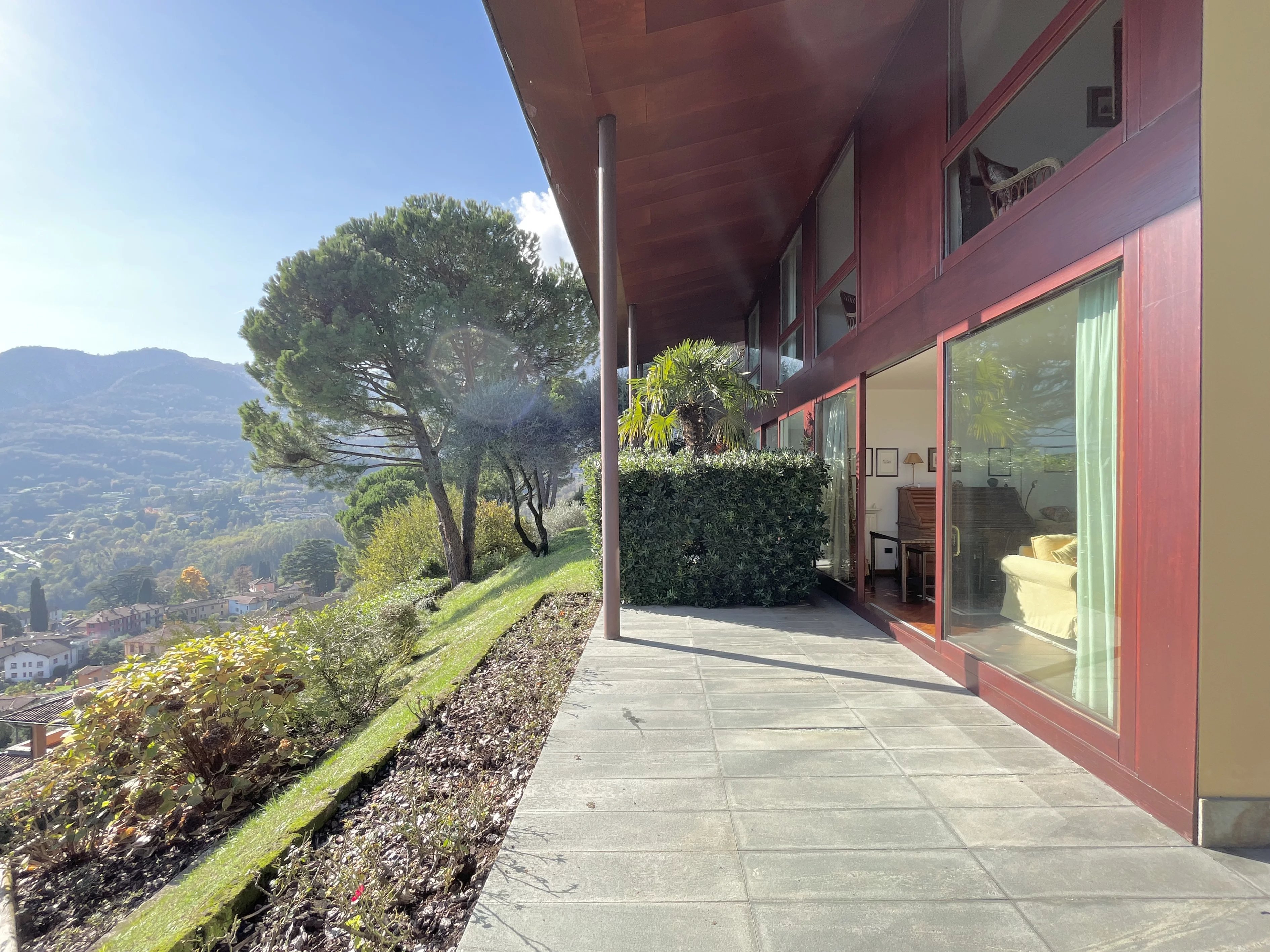 Villa Menaggio - picture 11 title=