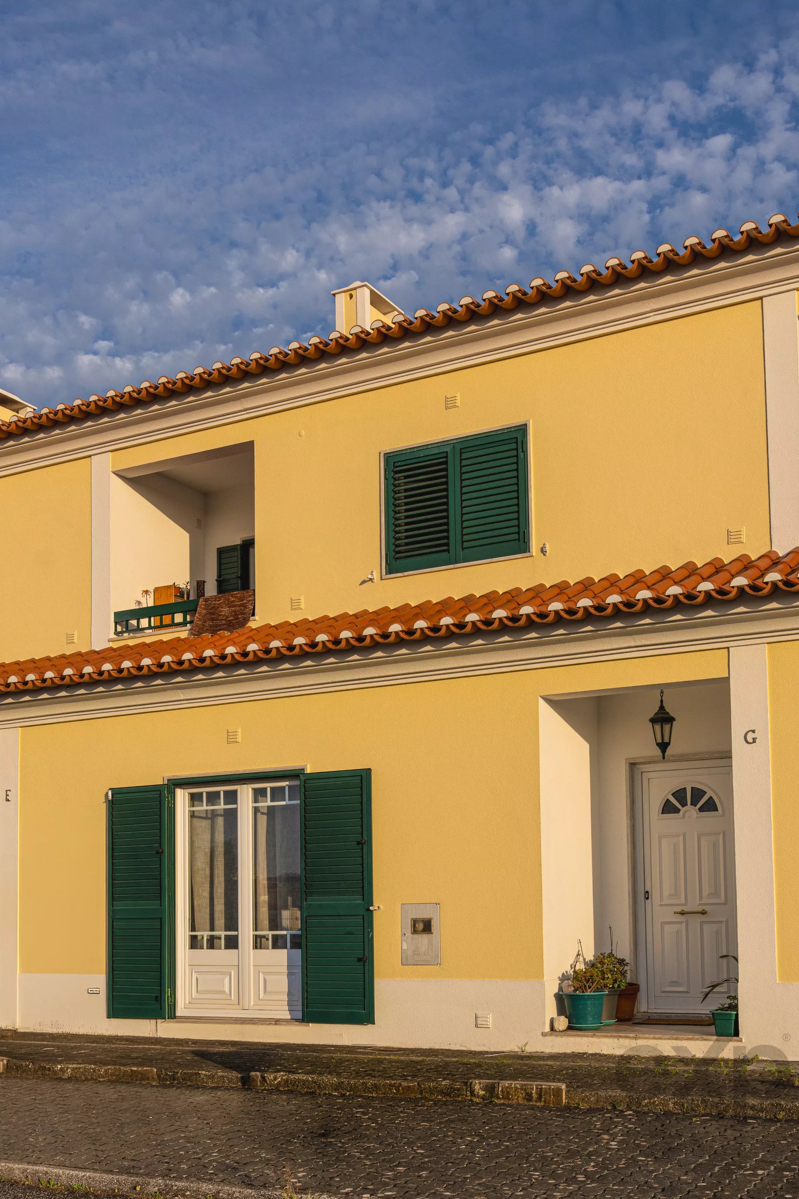 Spacious 3-Bedroom Twin Villa in Mafra, Portugal 87035720 image 1