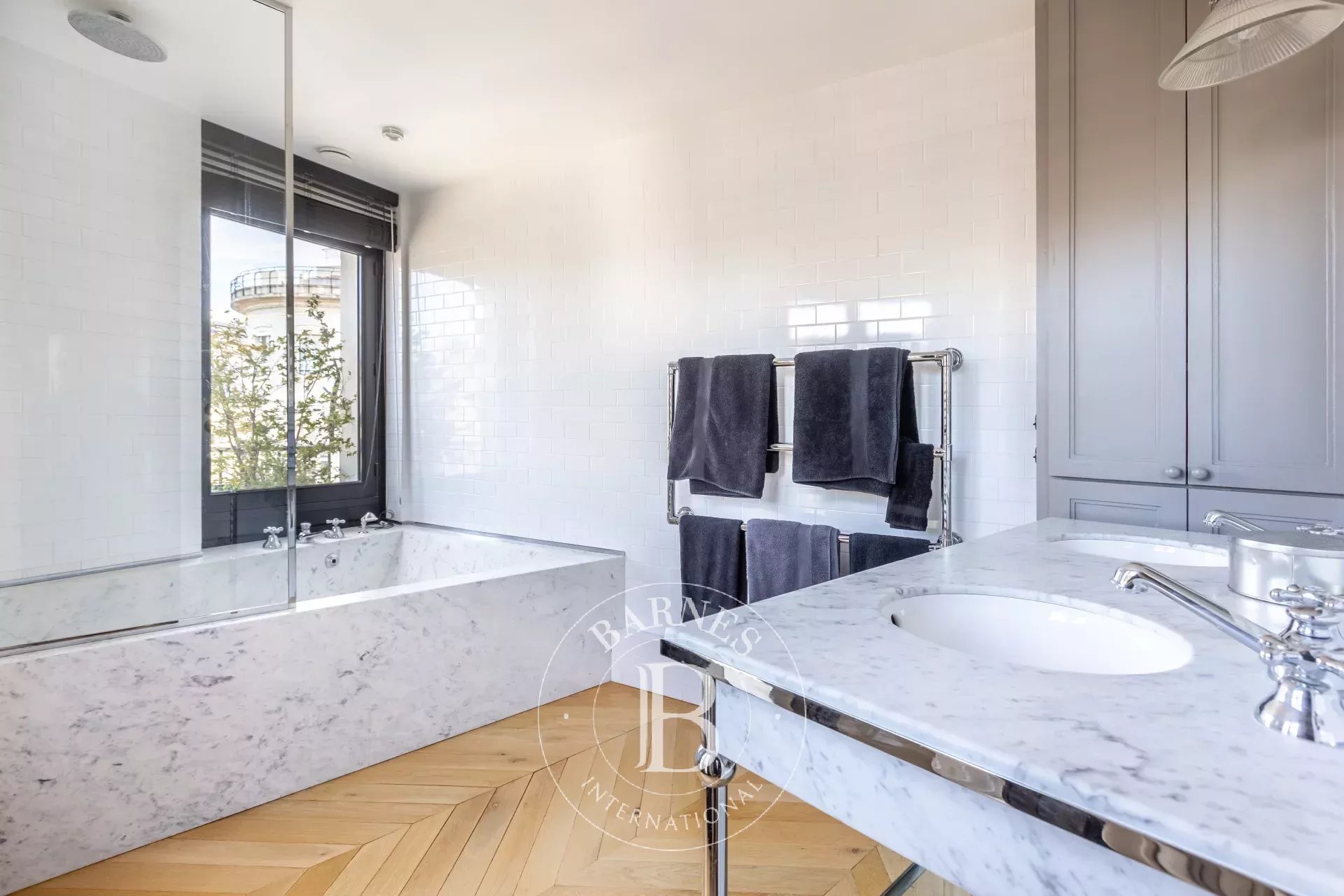 Daire Paris 1er - picture 13