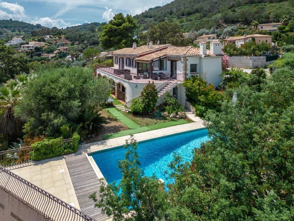 Villa d'exception vue mer à Mandelieu la Napoule - Photo 2