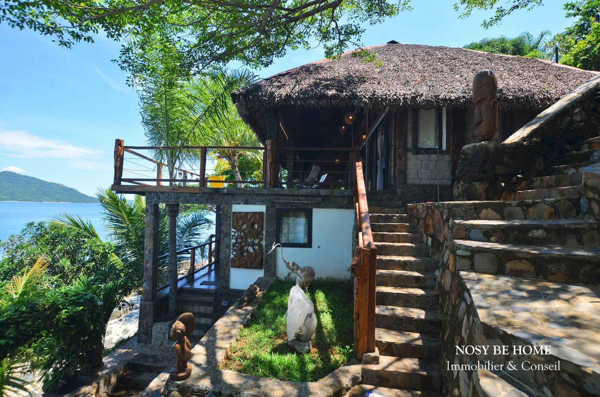 An exceptional oceanfront property on the island of Nosy Komba