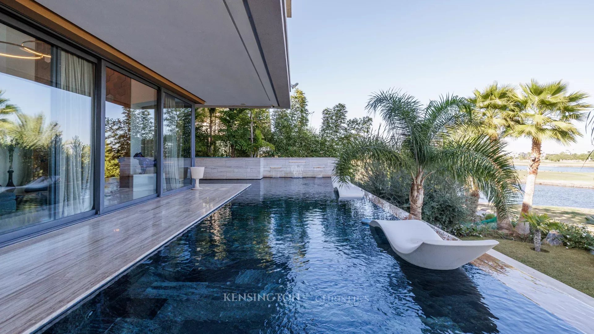 5 Bedroom Villa/Townhouse's Image 16