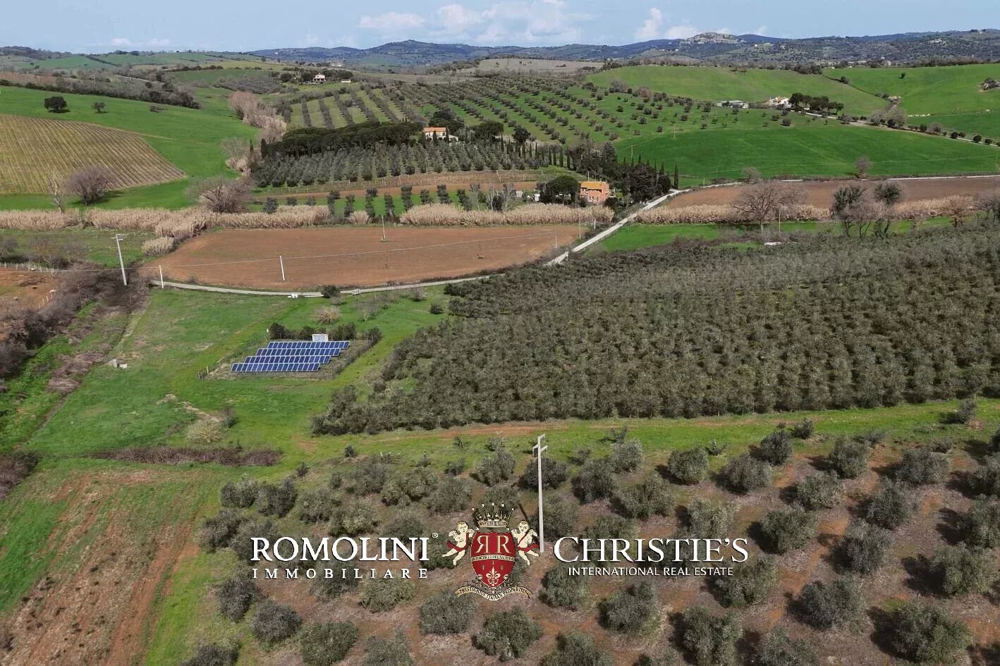 3 Bedroom Vineyard's Image 24
