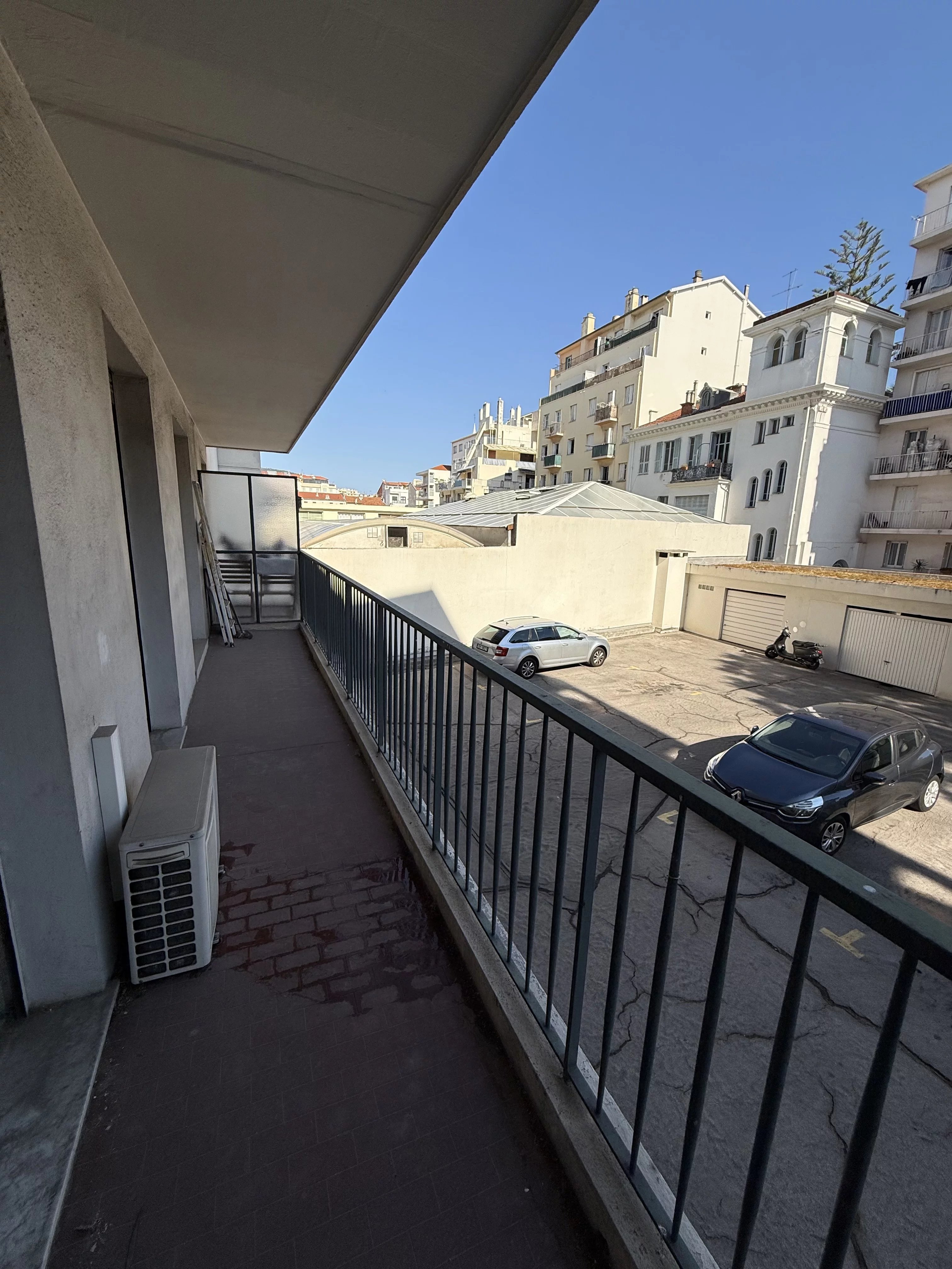 Beau 2 pièces - Rue Michelet