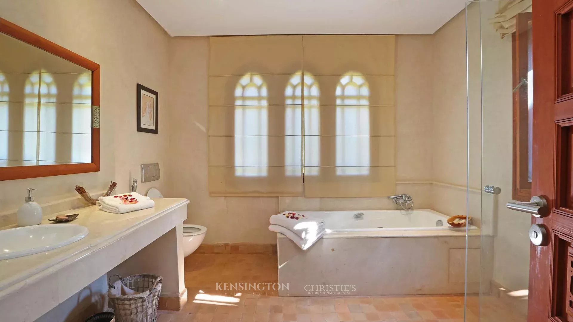 5 Bedroom Villa/Townhouse's Image 39