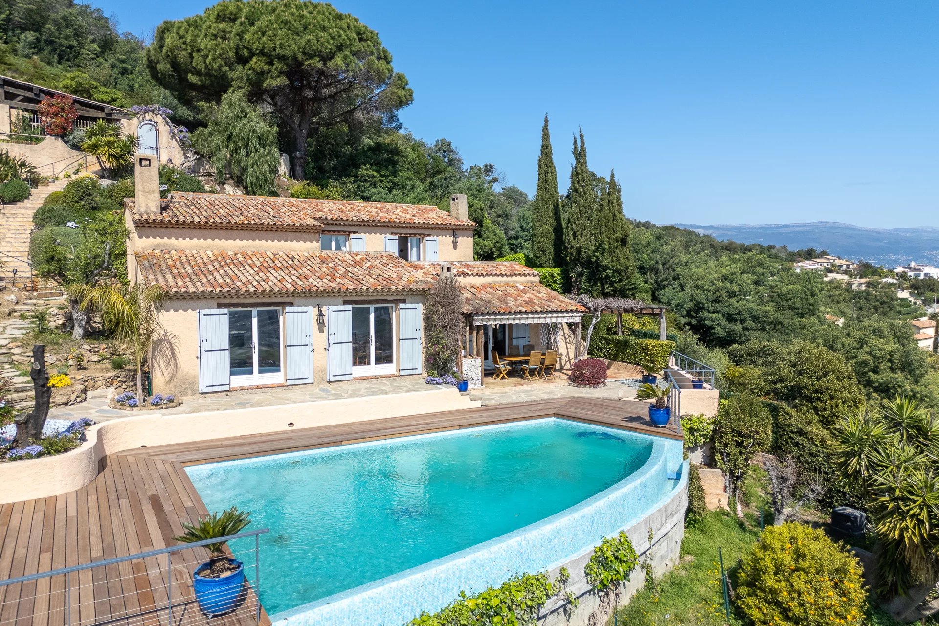 Sale House Mandelieu-la-Napoule