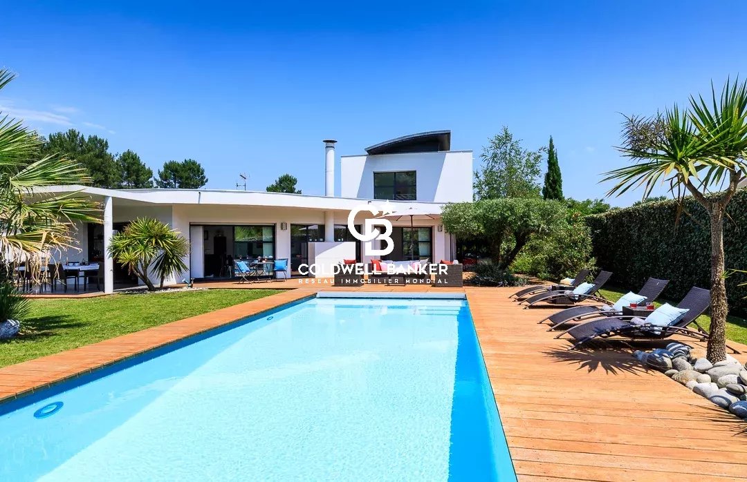 Agence immobilière de Coldwell Banker Surfin Realty