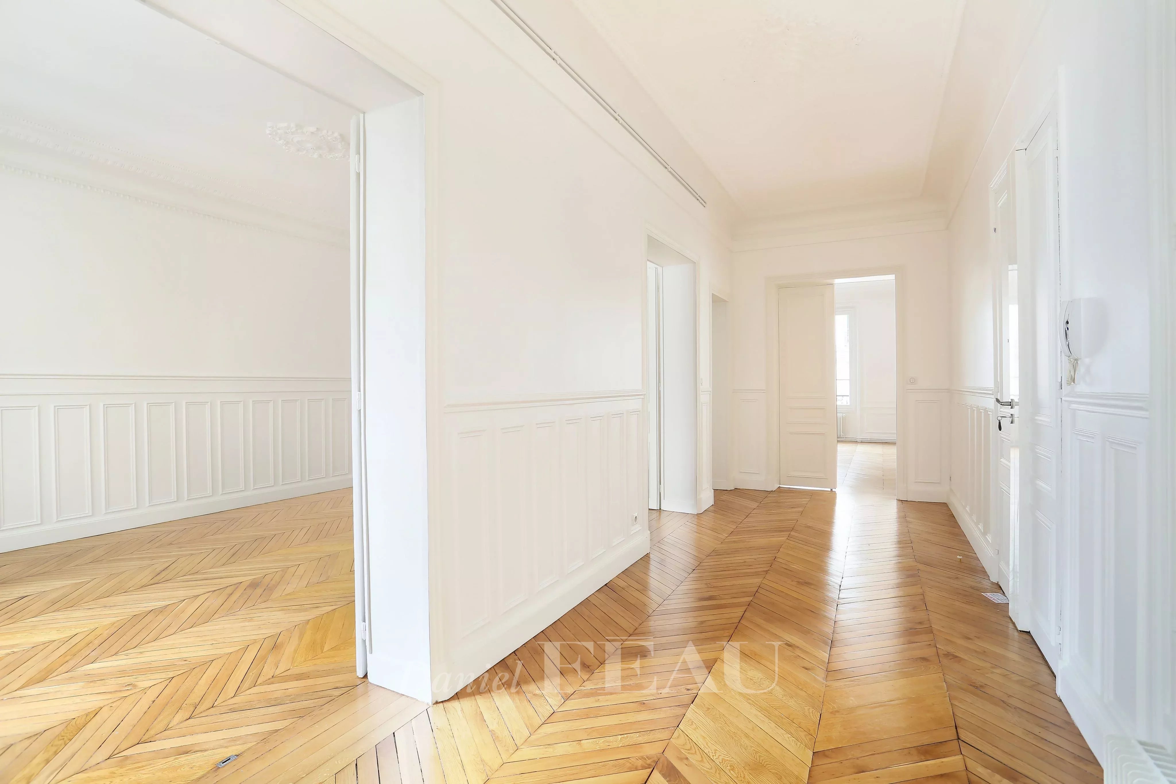 Rental Apartment Paris 8th