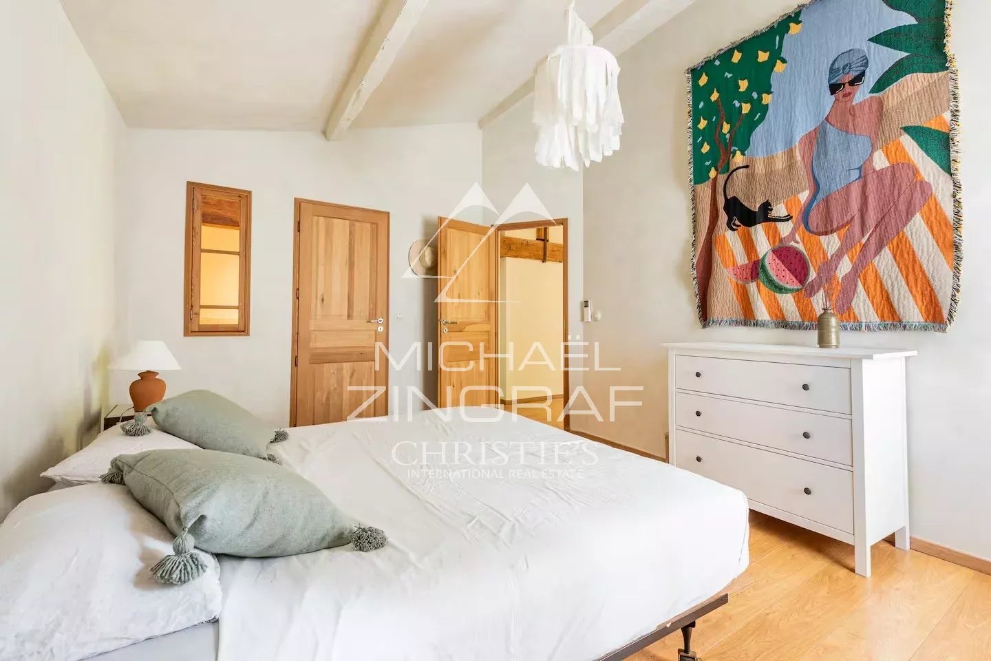 9 Bedroom Villa/Townhouse's Image 15