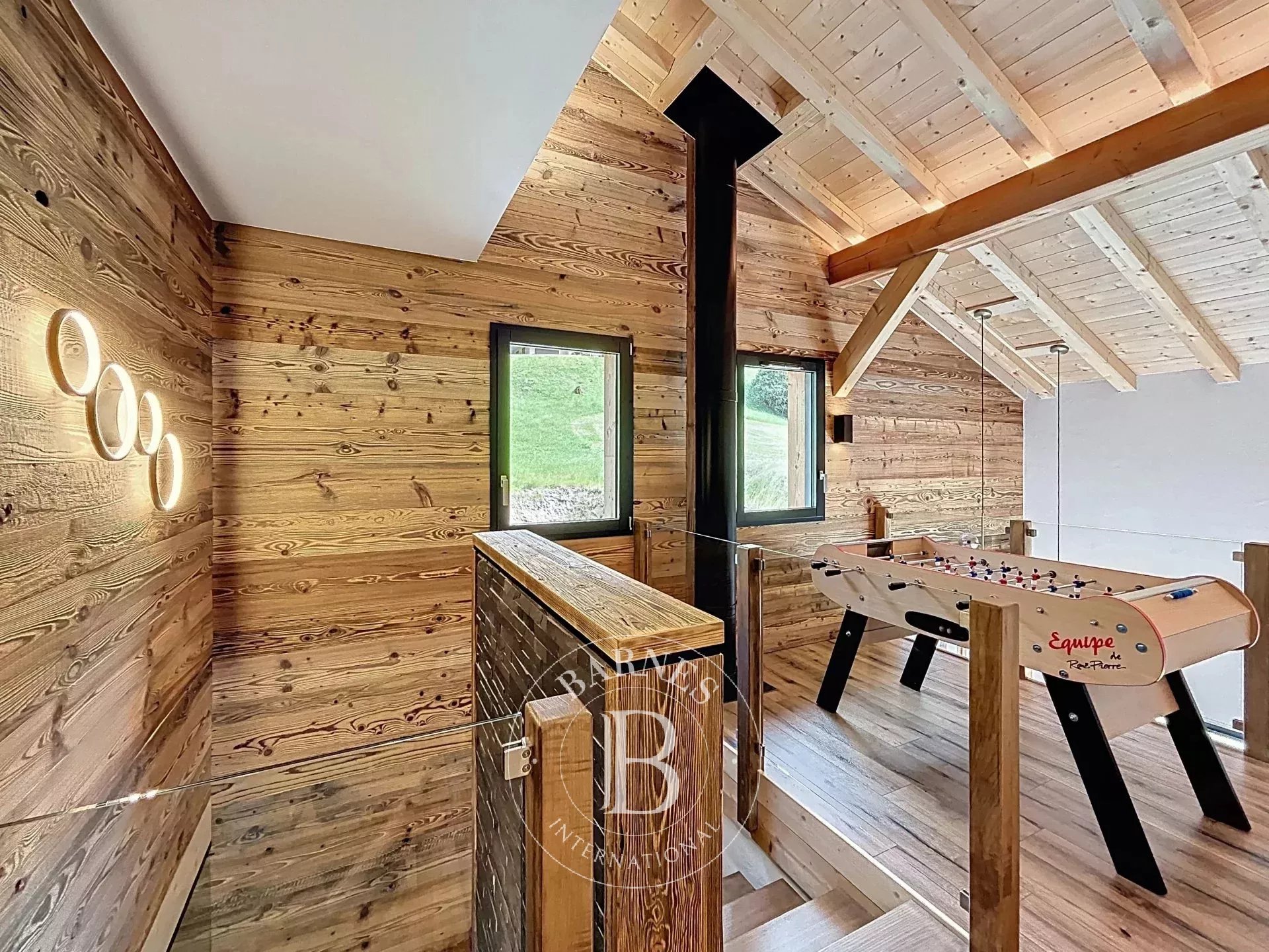 Photo of Châtel – Exceptional Chalet – 230 sqm – Sleeps 10 – Spa, Sauna & Stunning Views