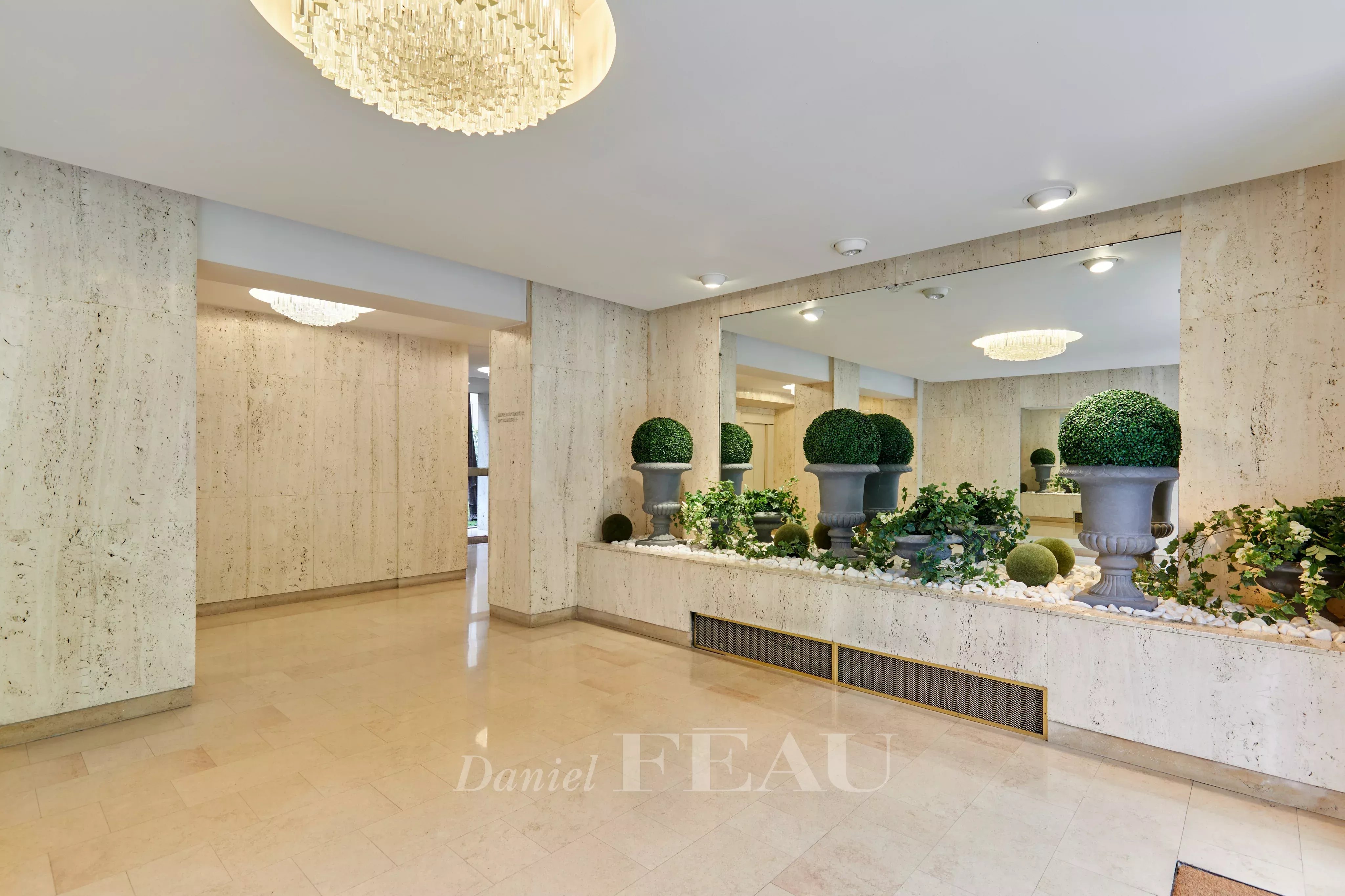 Location Appartement Paris 16ème