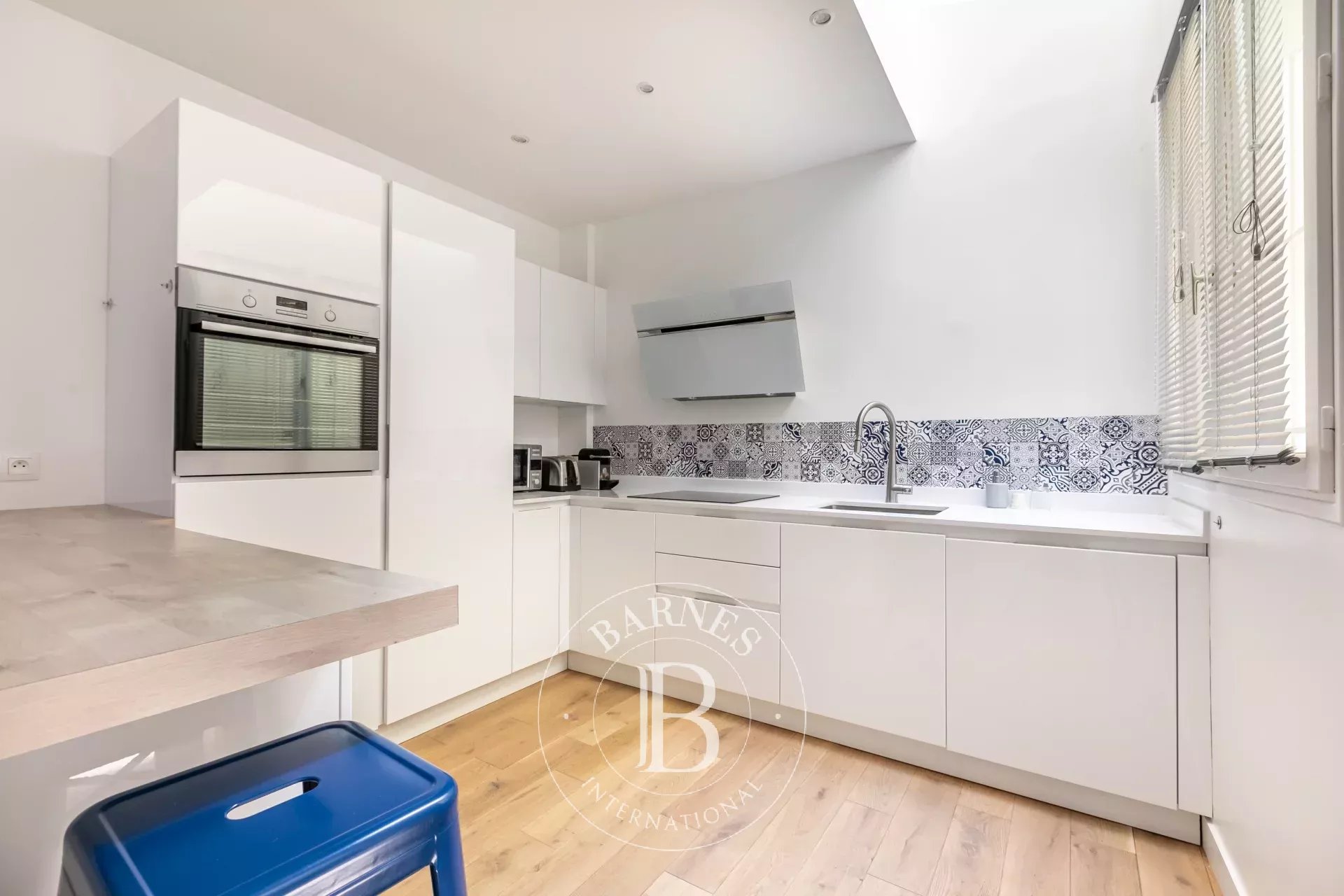 Daire Paris 8ème - picture 18