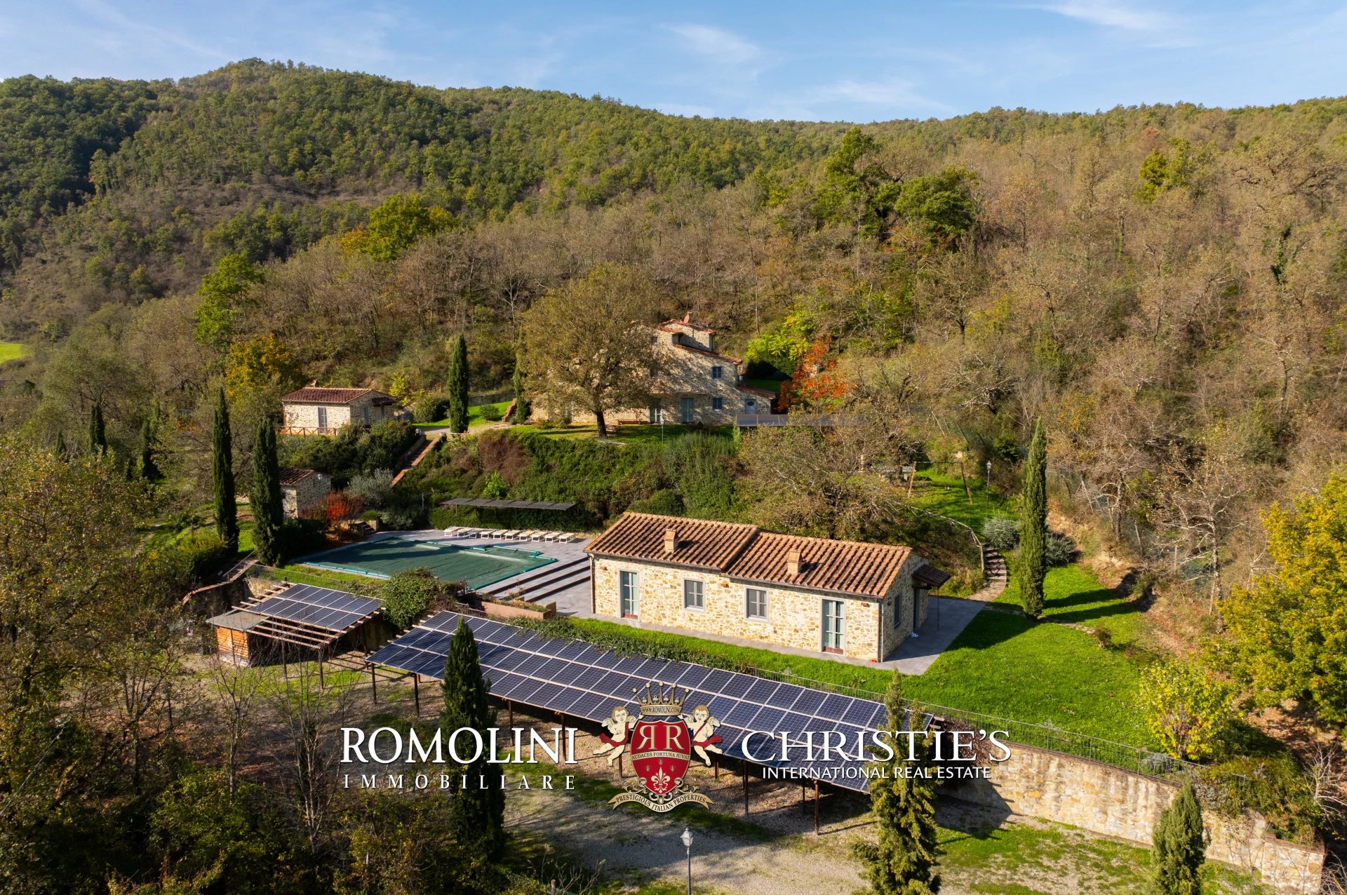 6 Bedroom Villa/Townhouse's Image 35