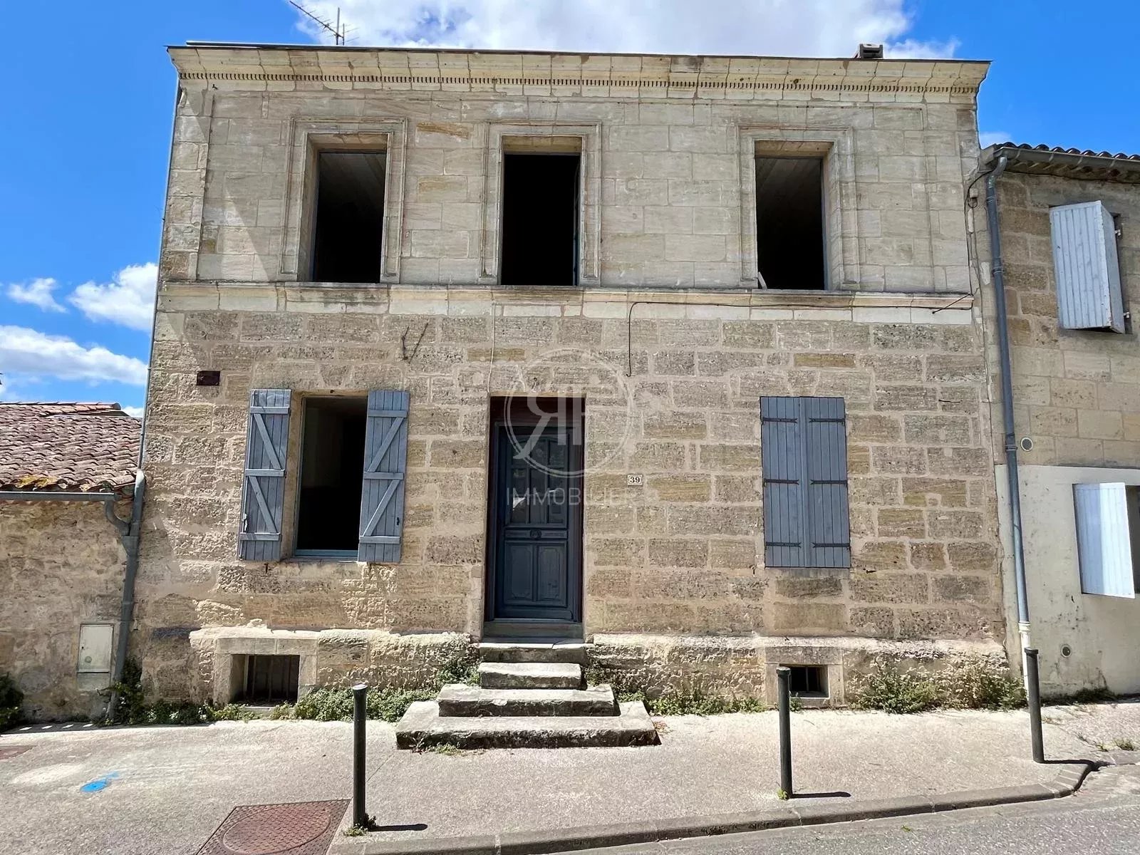 Agence immobilière de 