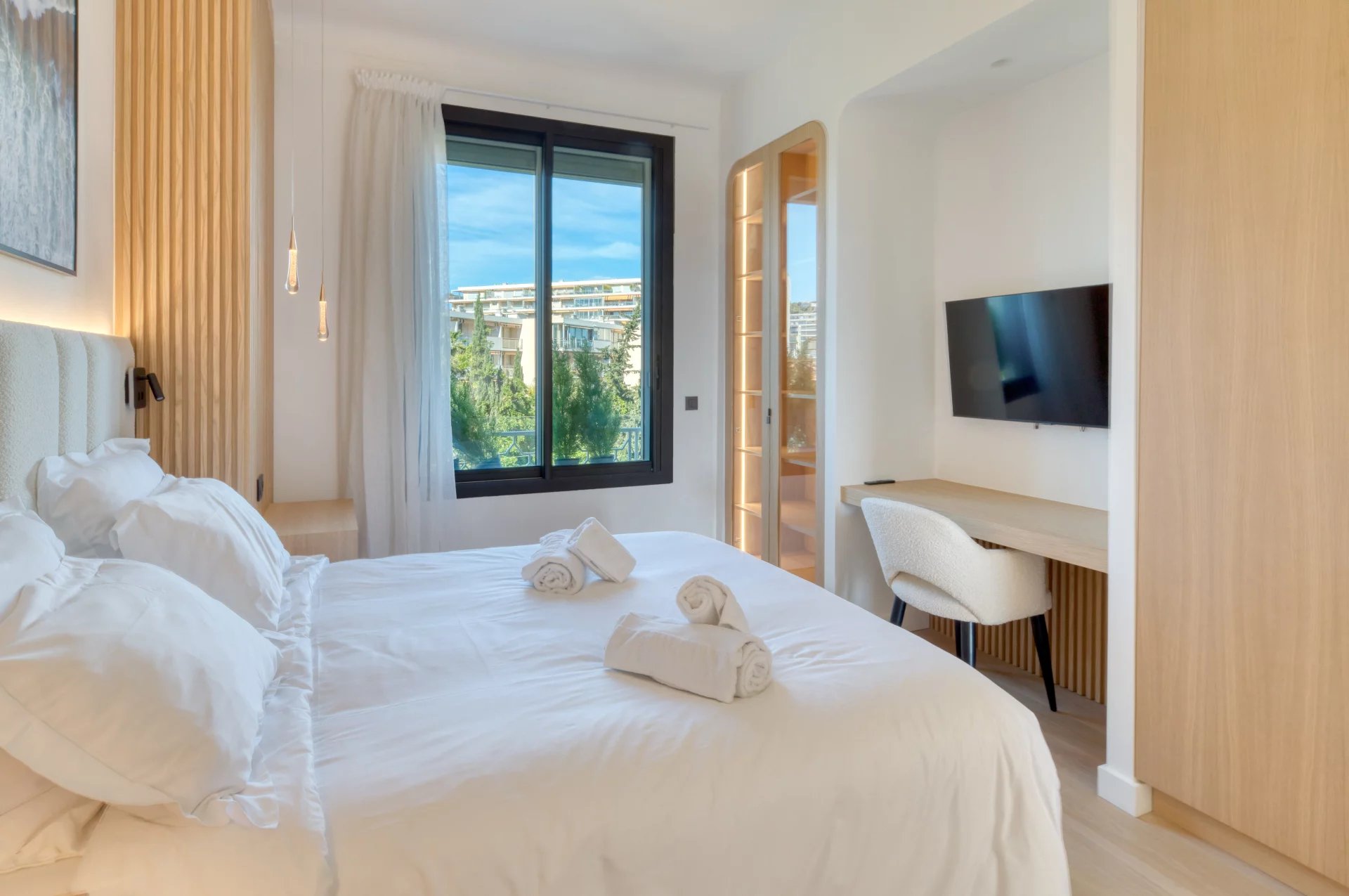 CANNES CROISETTE 4 Pièces vue mer panoramique