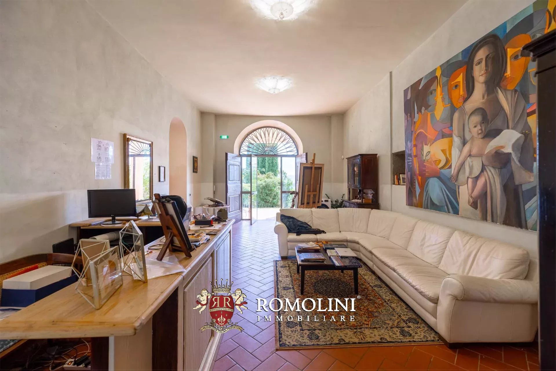 15 Bedroom Villa/Townhouse's Image 12