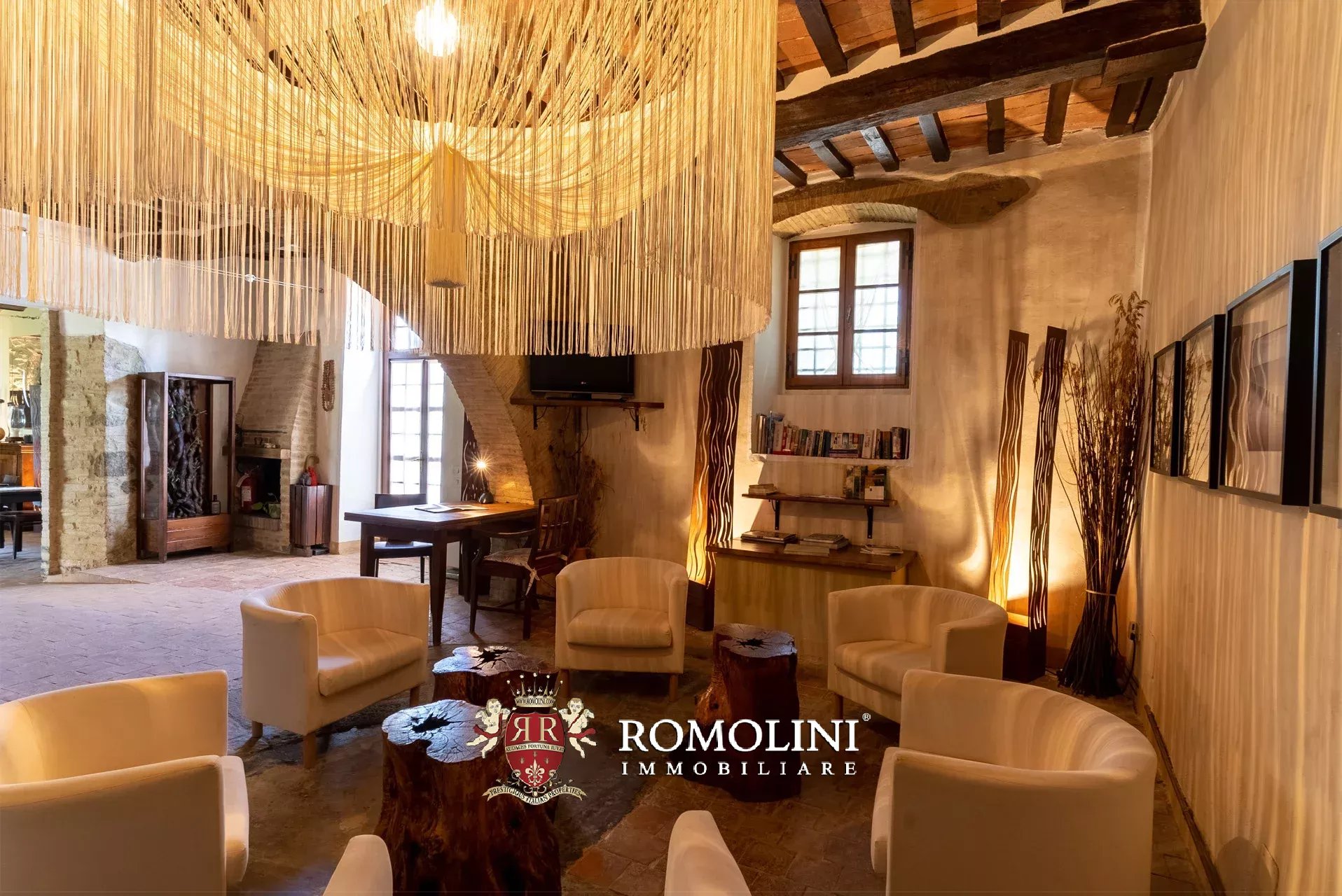 13 Bedroom Villa/Townhouse's Image 47