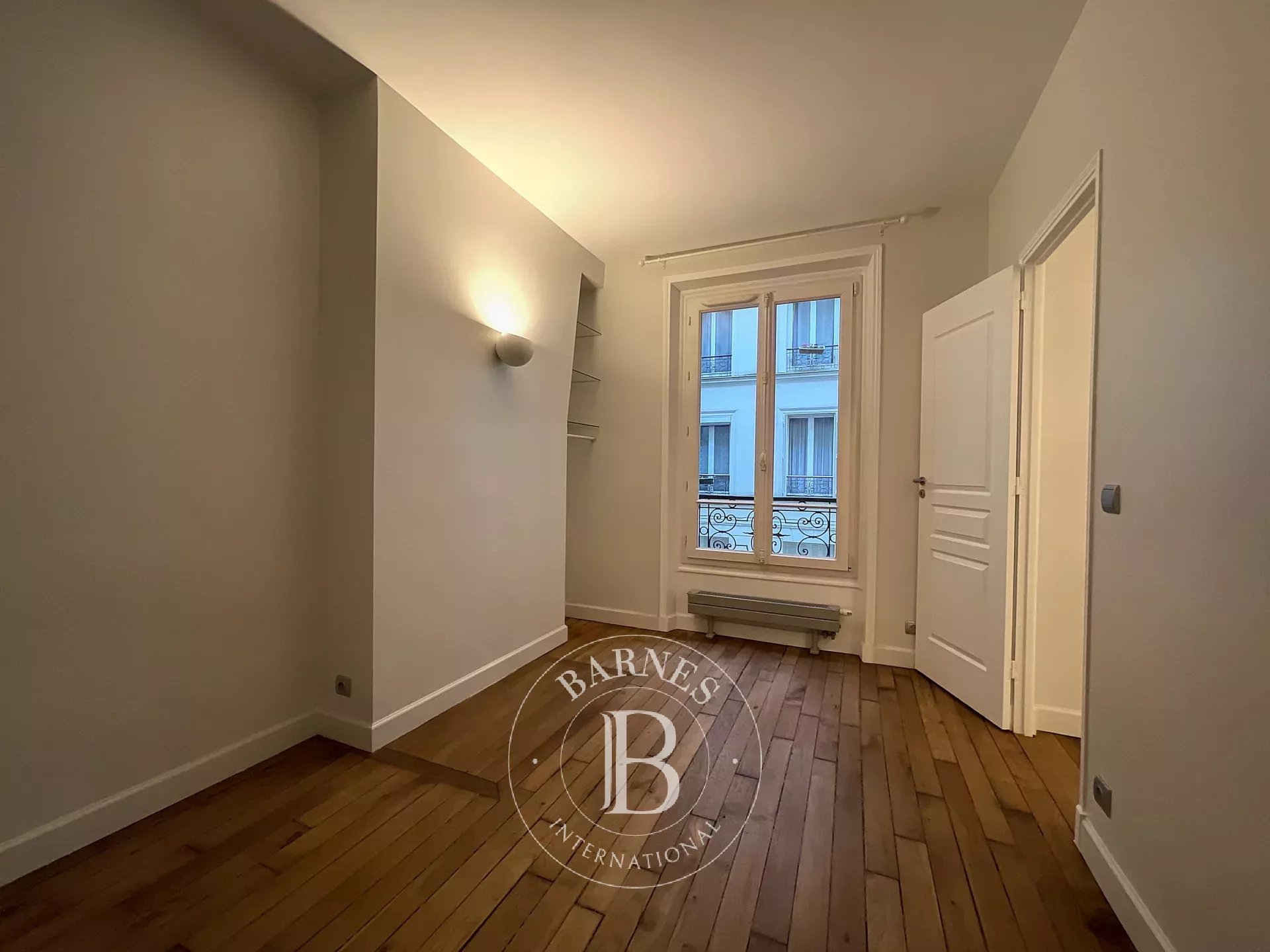 Daire Paris 18ème - picture 8