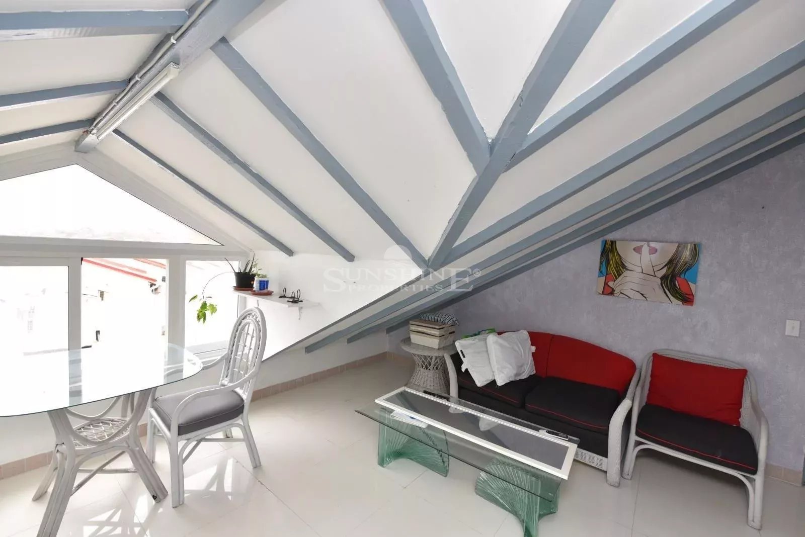 Agence immobilière de 